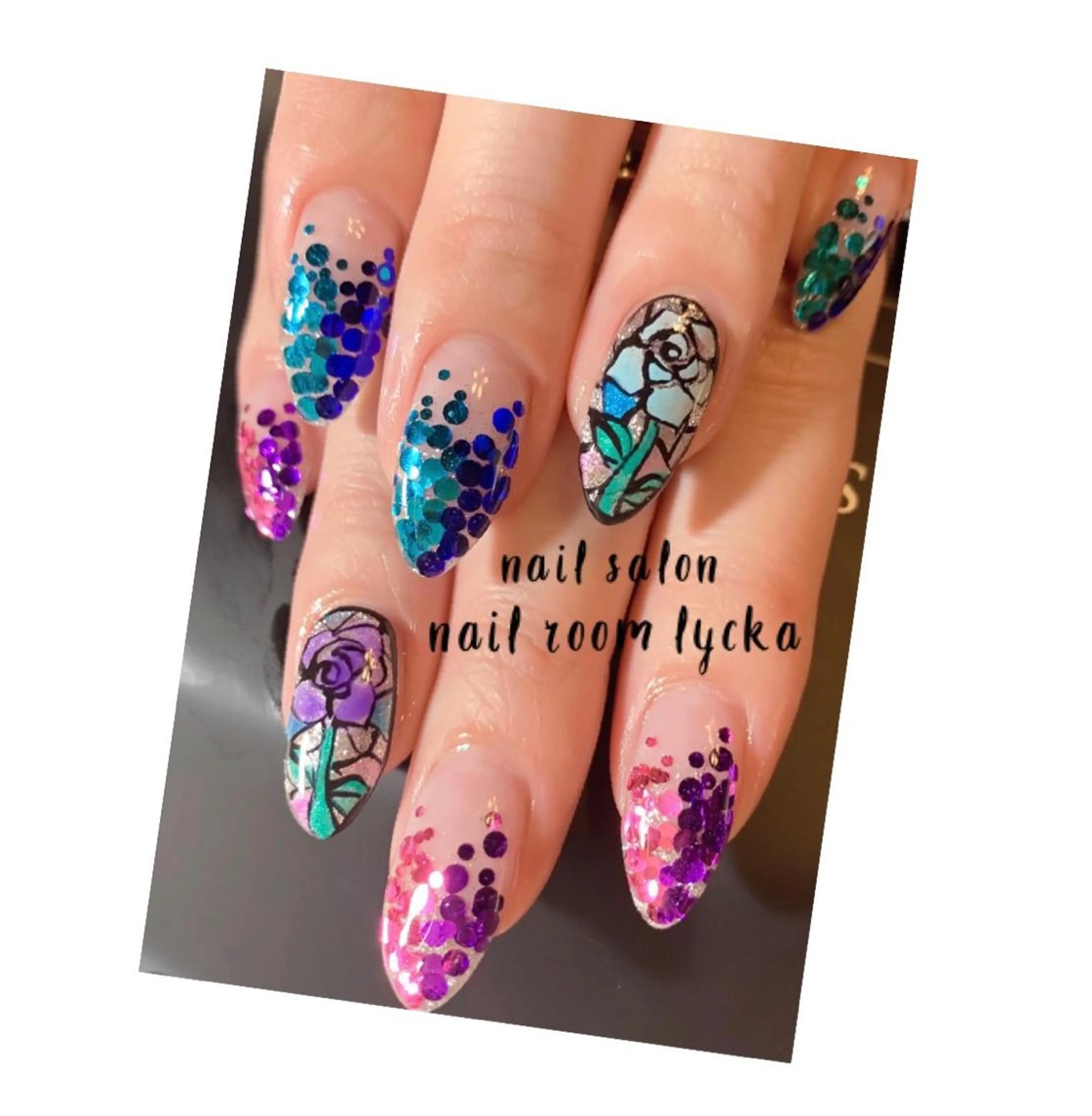 ネイル ﾈｲﾙﾙｰﾑﾘｯｶ 𝐦𝐚𝐲𝐮のネイルデザイン