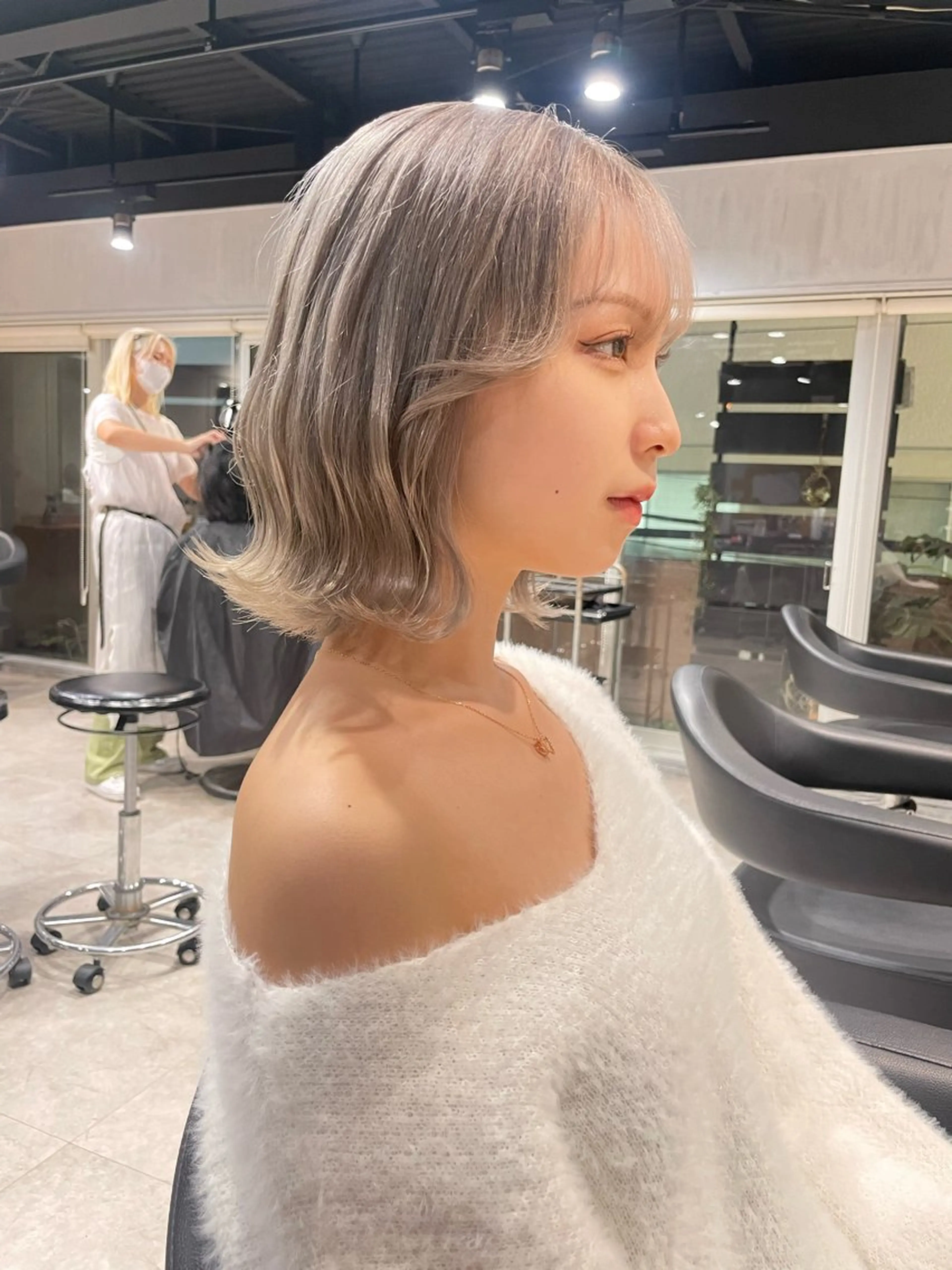 ミディアム カラー カット トリートメント ヘッドスパ ヘアセット 🦋ハイトーンボブ ショート🦋トシキのヘアスタイル