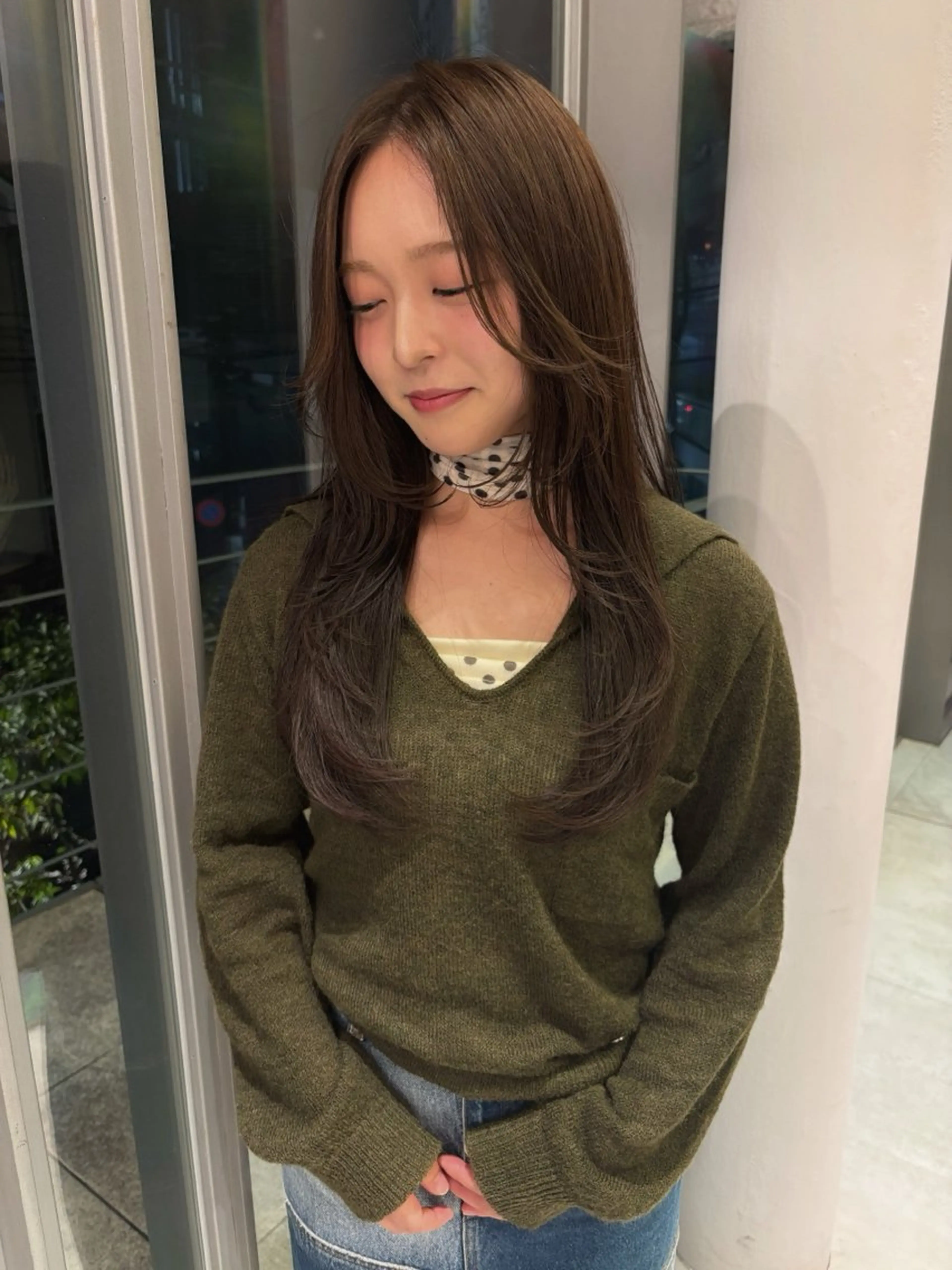 ロング ヘアカラー ツユザキ ハナカのヘアスタイル