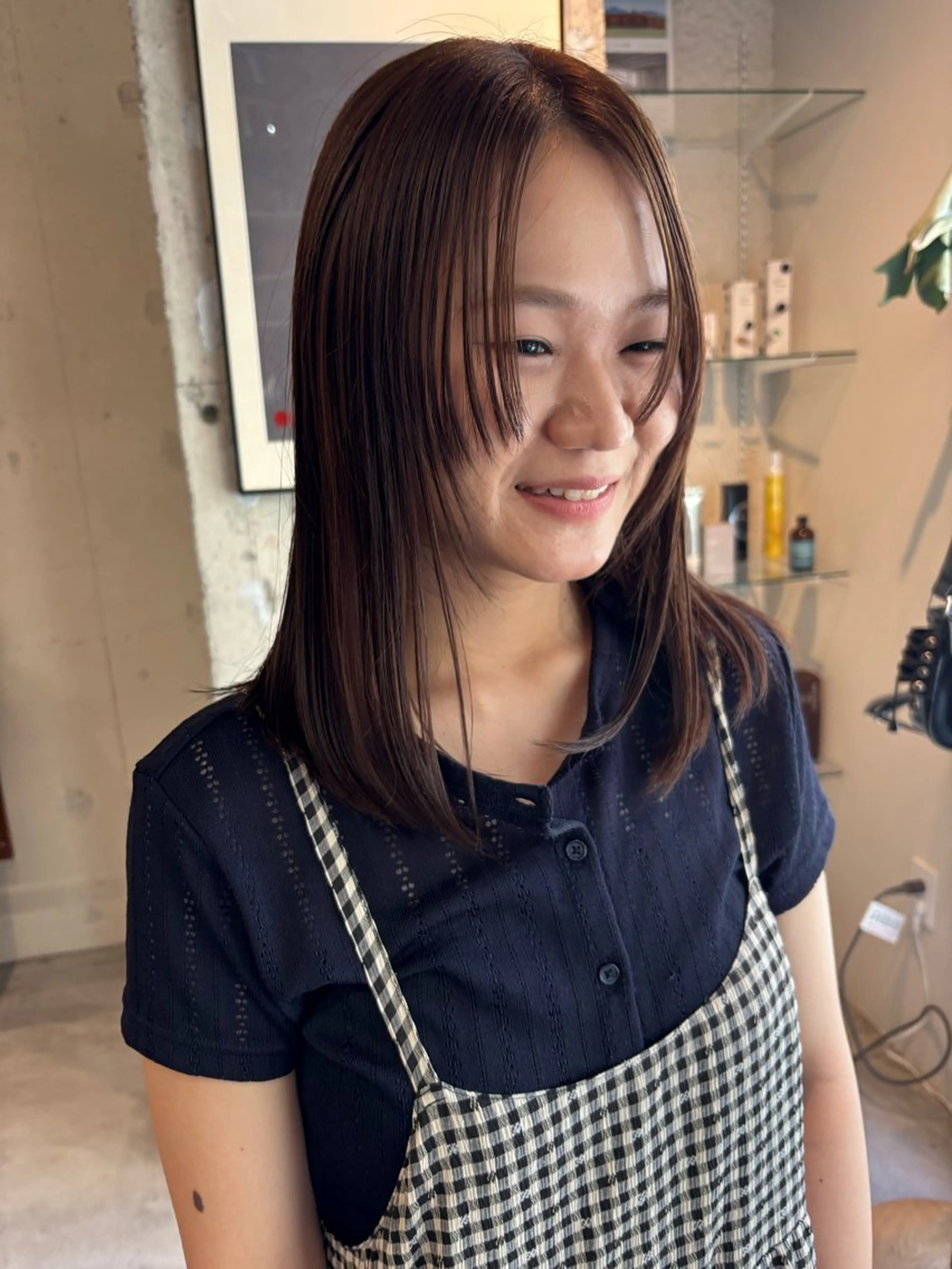 ミディアム カラー 永田 愛莉のヘアスタイル