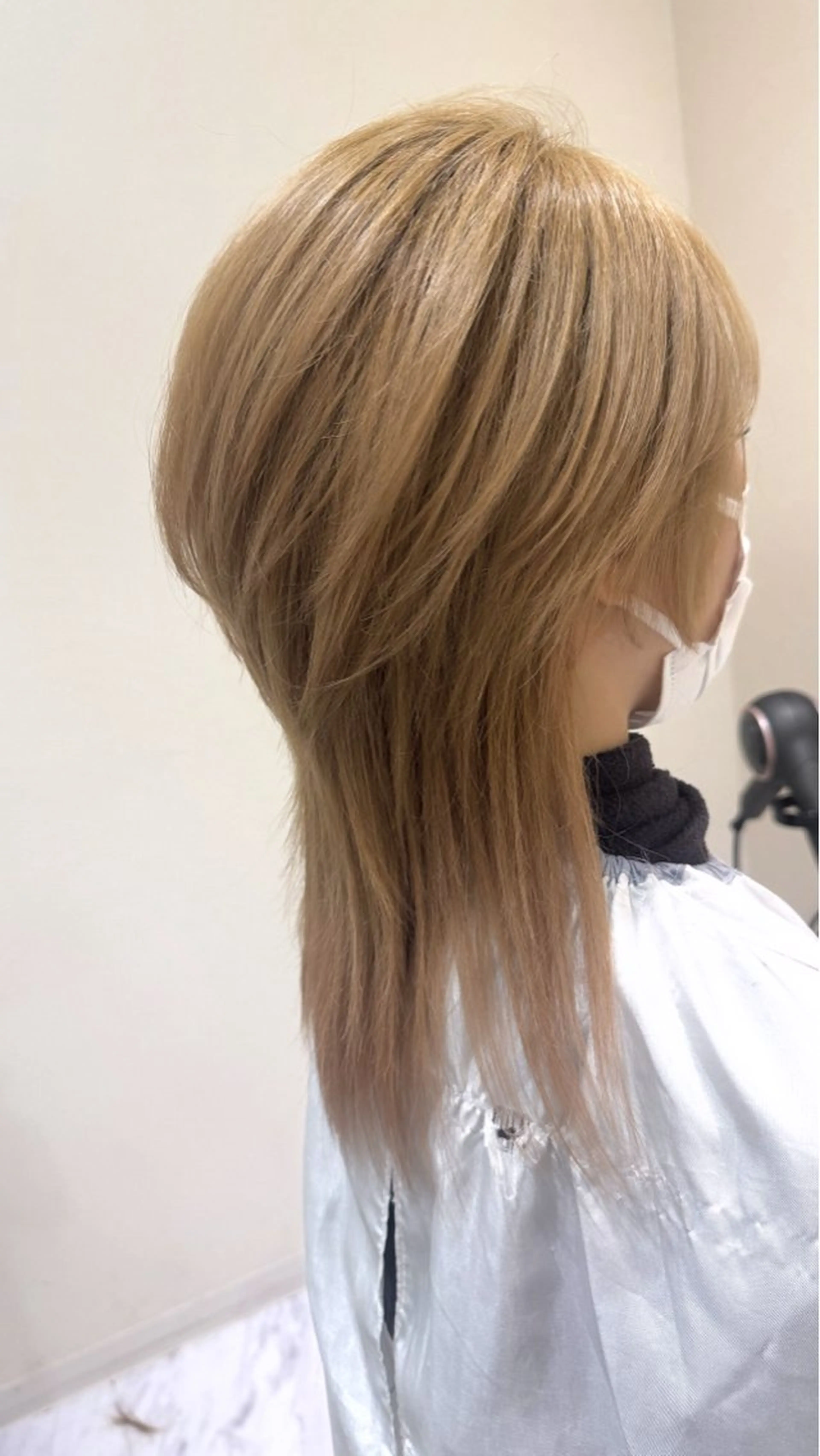 セミロング ウルフカット カット トリートメント 丹野 圭太のヘアスタイル