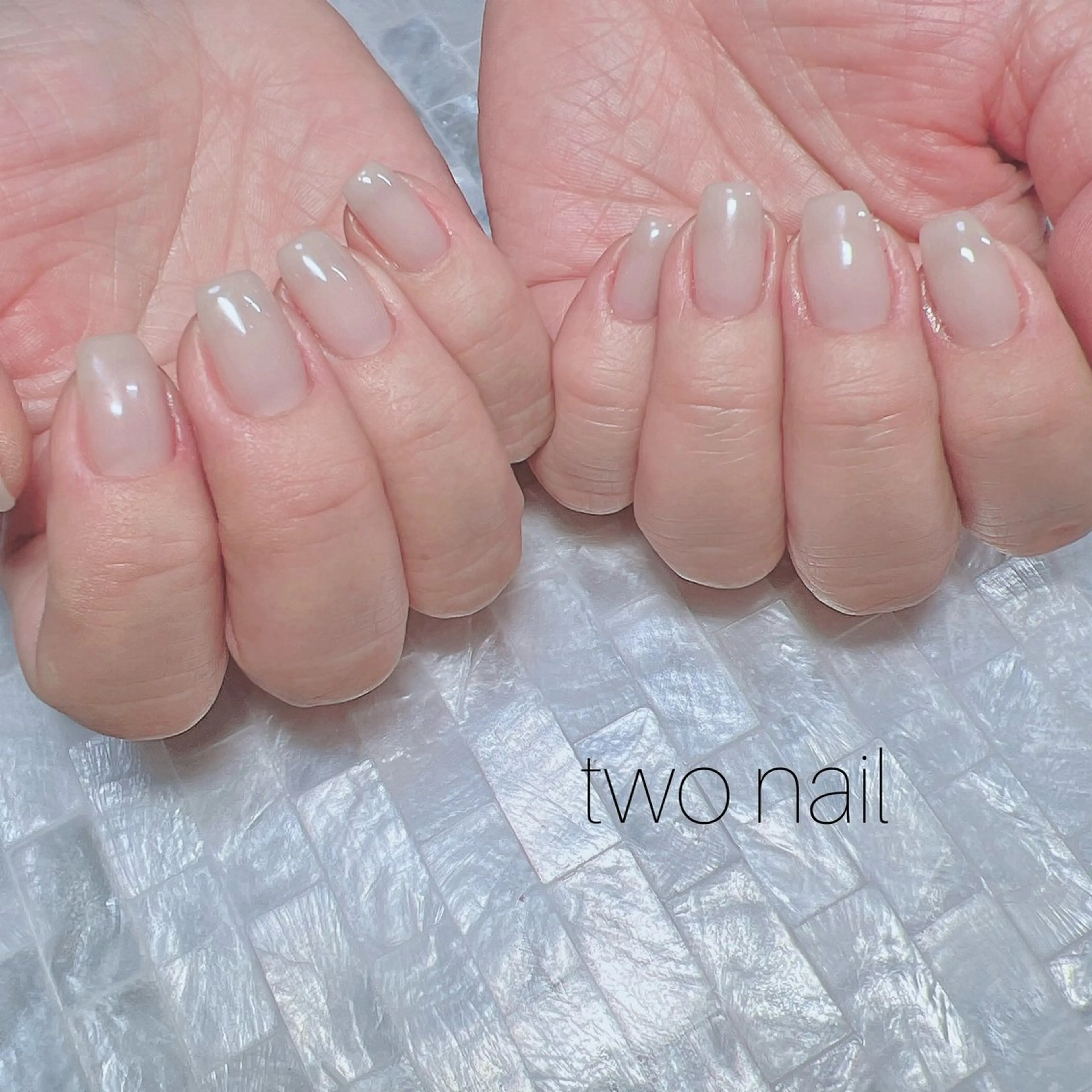 ネイル ネイルチップ ホワイト ハンドネイル two nailのネイルデザイン