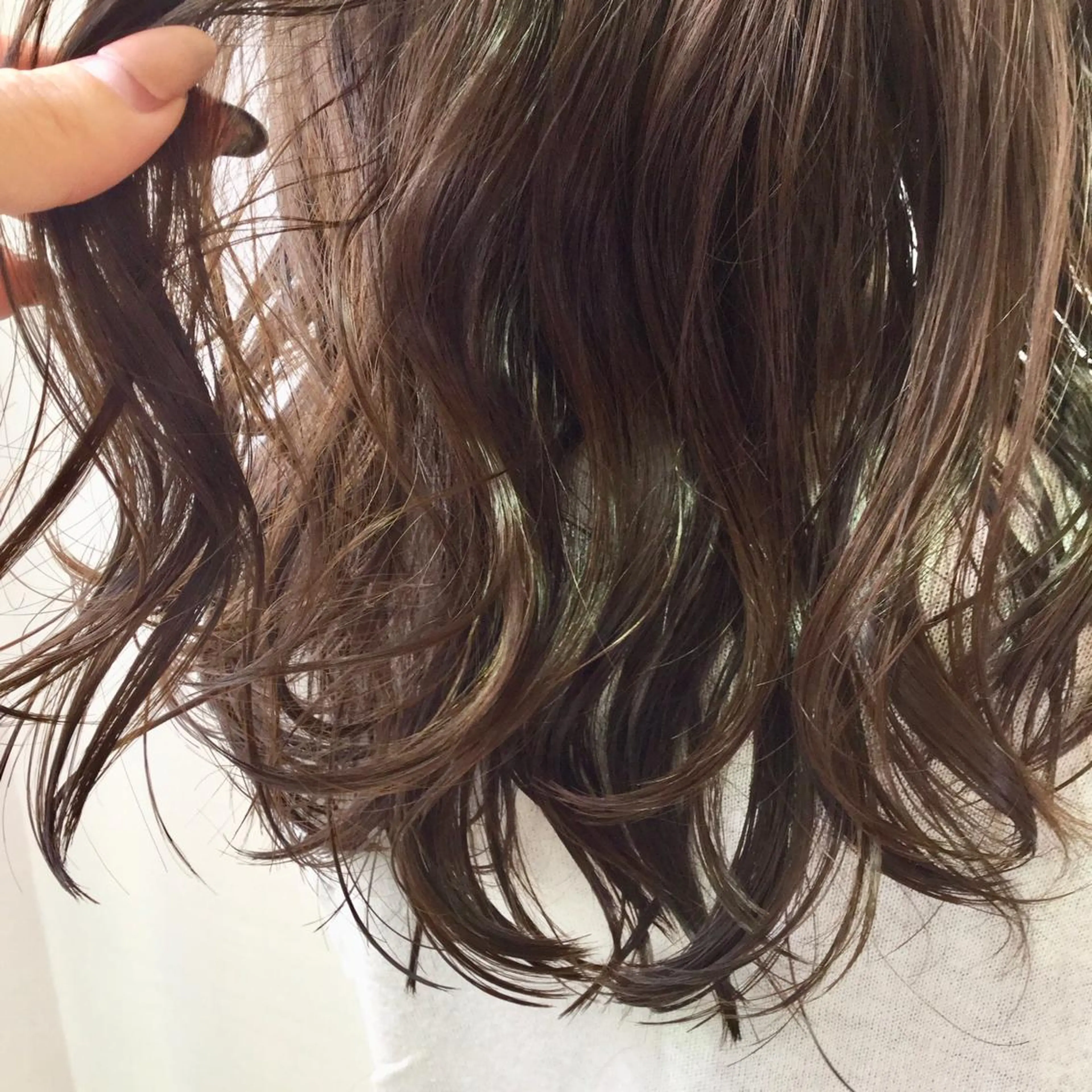 ロング カラー イルミナカラー 小顔レイヤー/ ベージュ🤍Rieのヘアスタイル