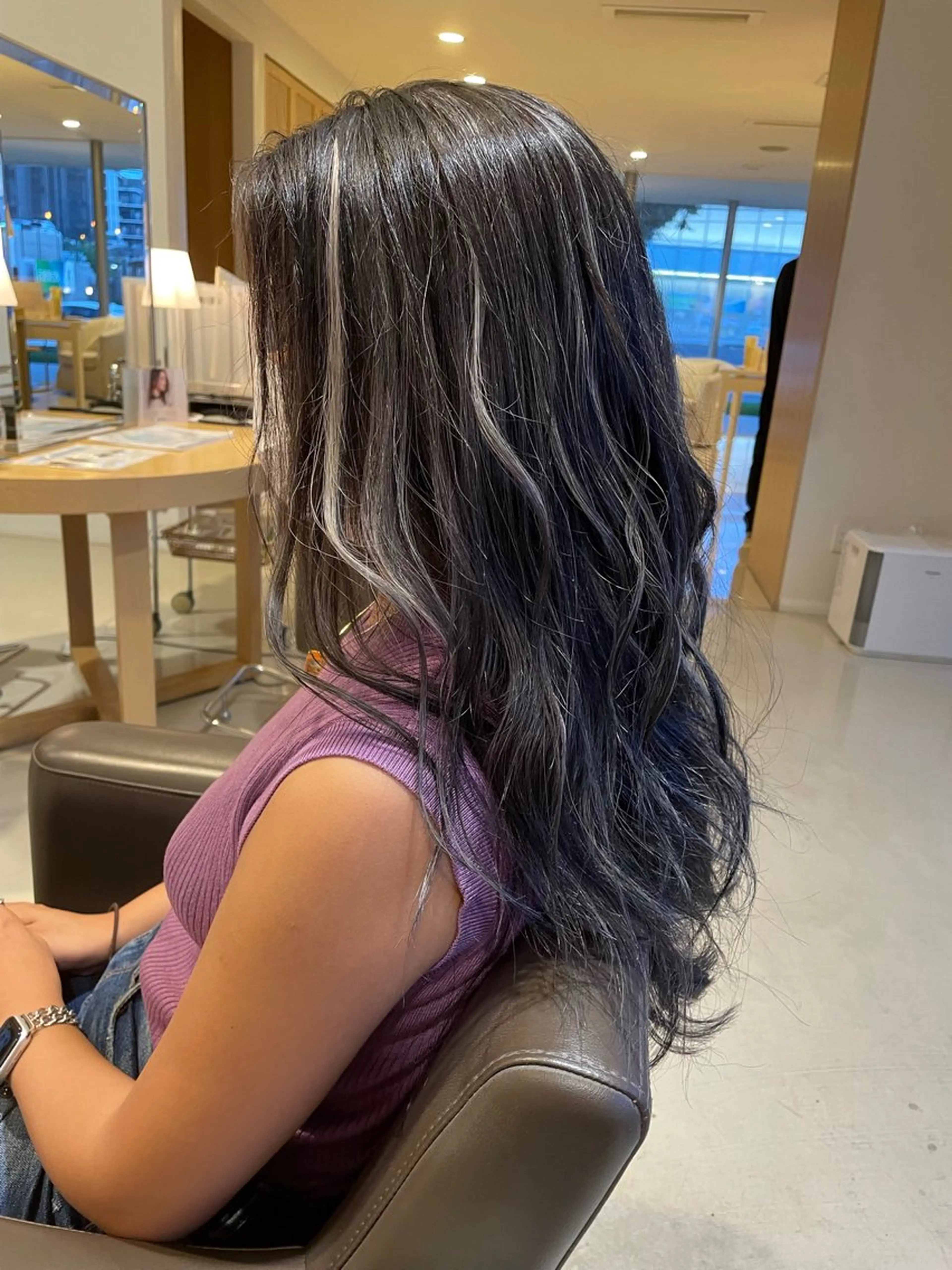 セミロング 本間 良のヘアスタイル