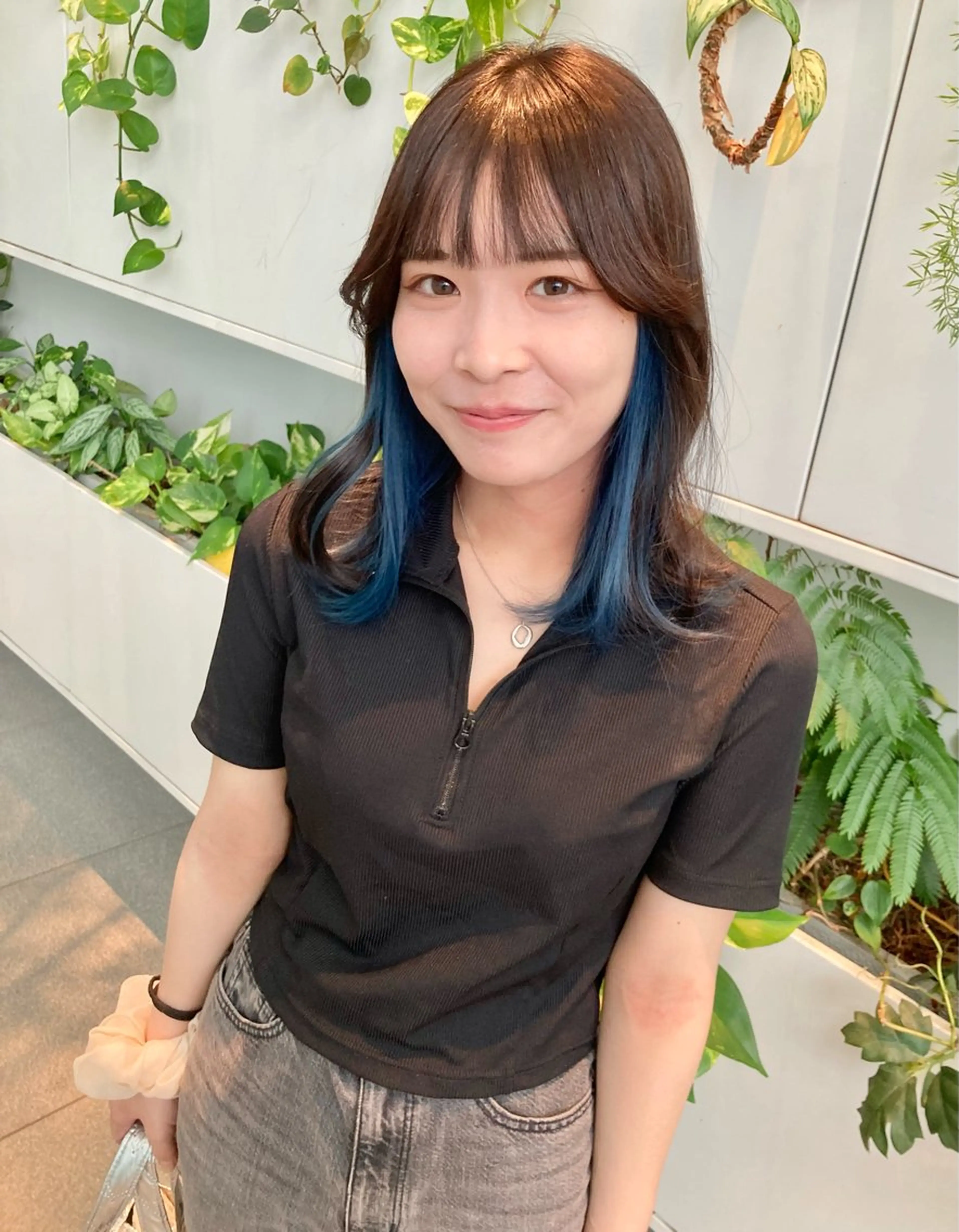 セミロング カラー 🌷小野田 睦🌷のヘアスタイル