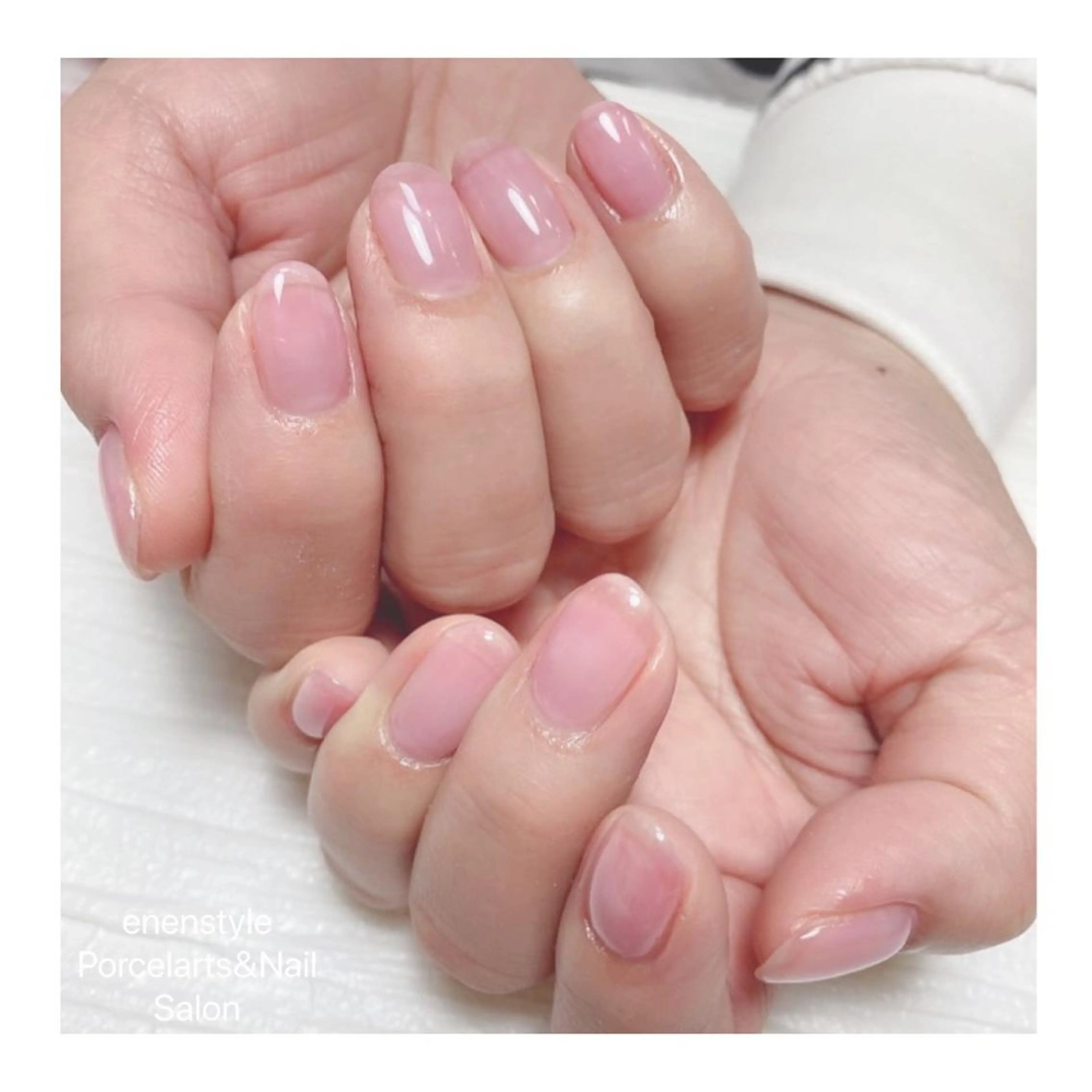 ショート ネイル 👑enen style👑のネイルデザイン