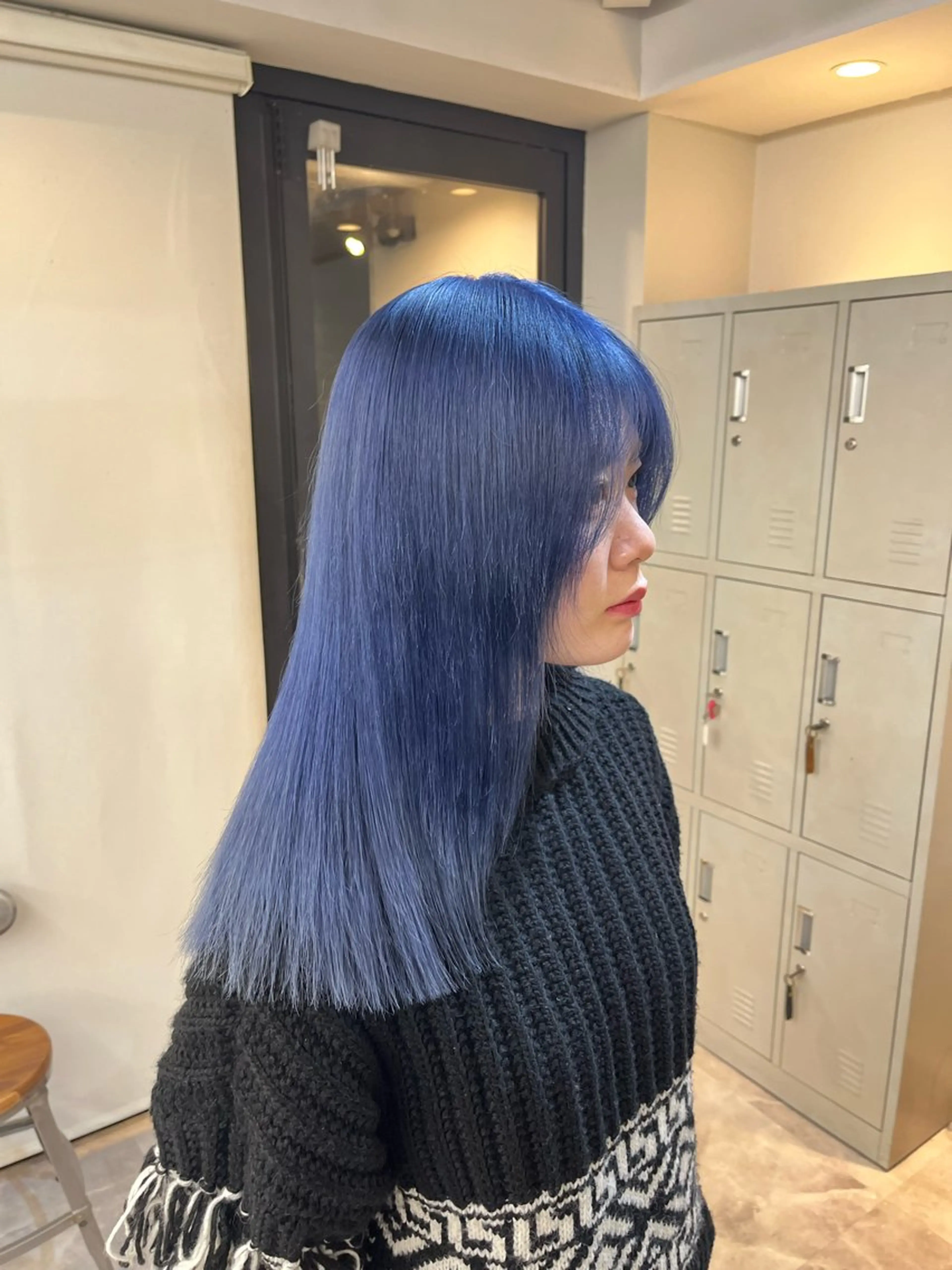 セミロング ハイトーン🫧艶髪 MAIKAのヘアスタイル