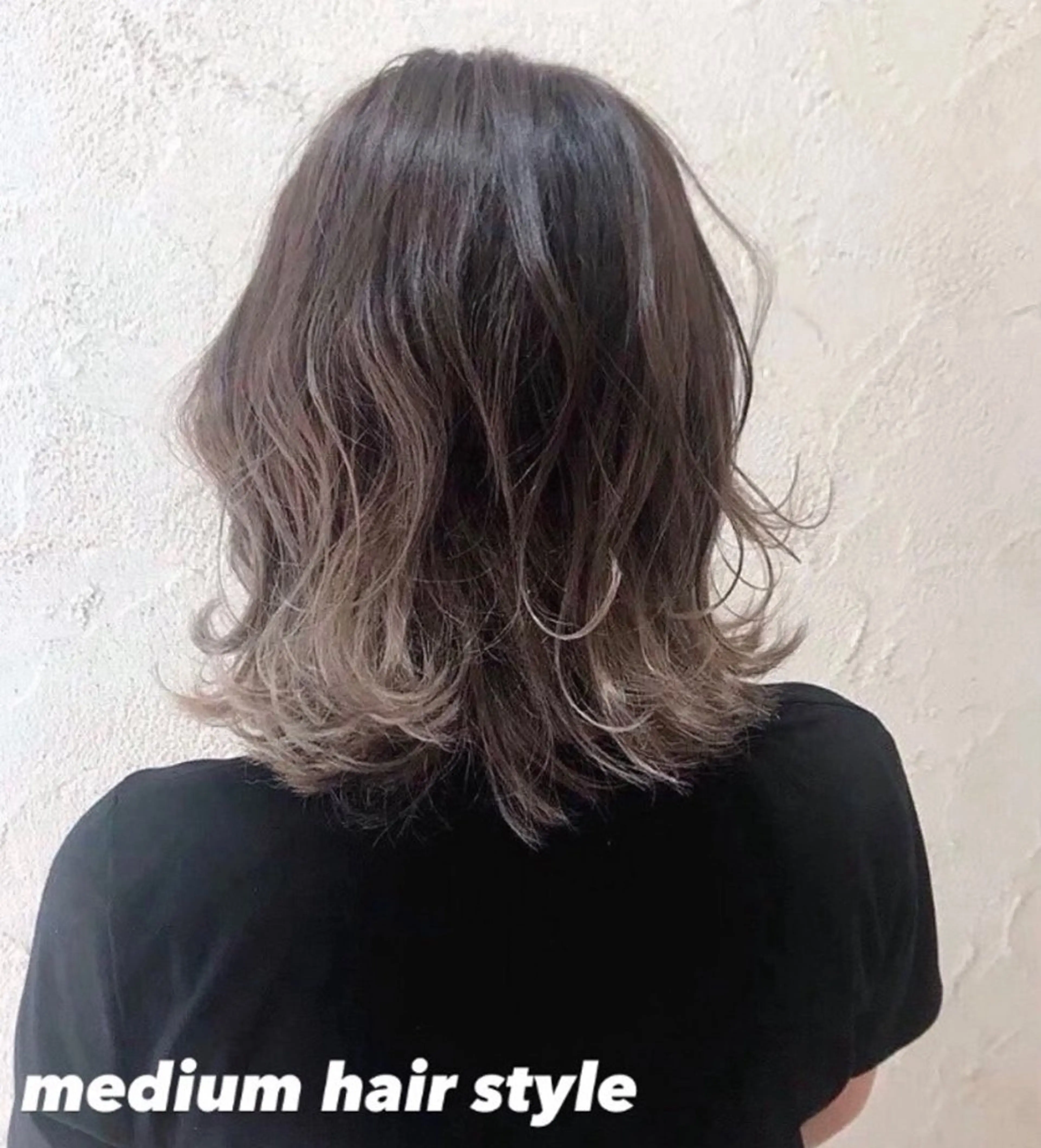 ミディアム 最高級人毛 100%エクステ茉央のヘアスタイル