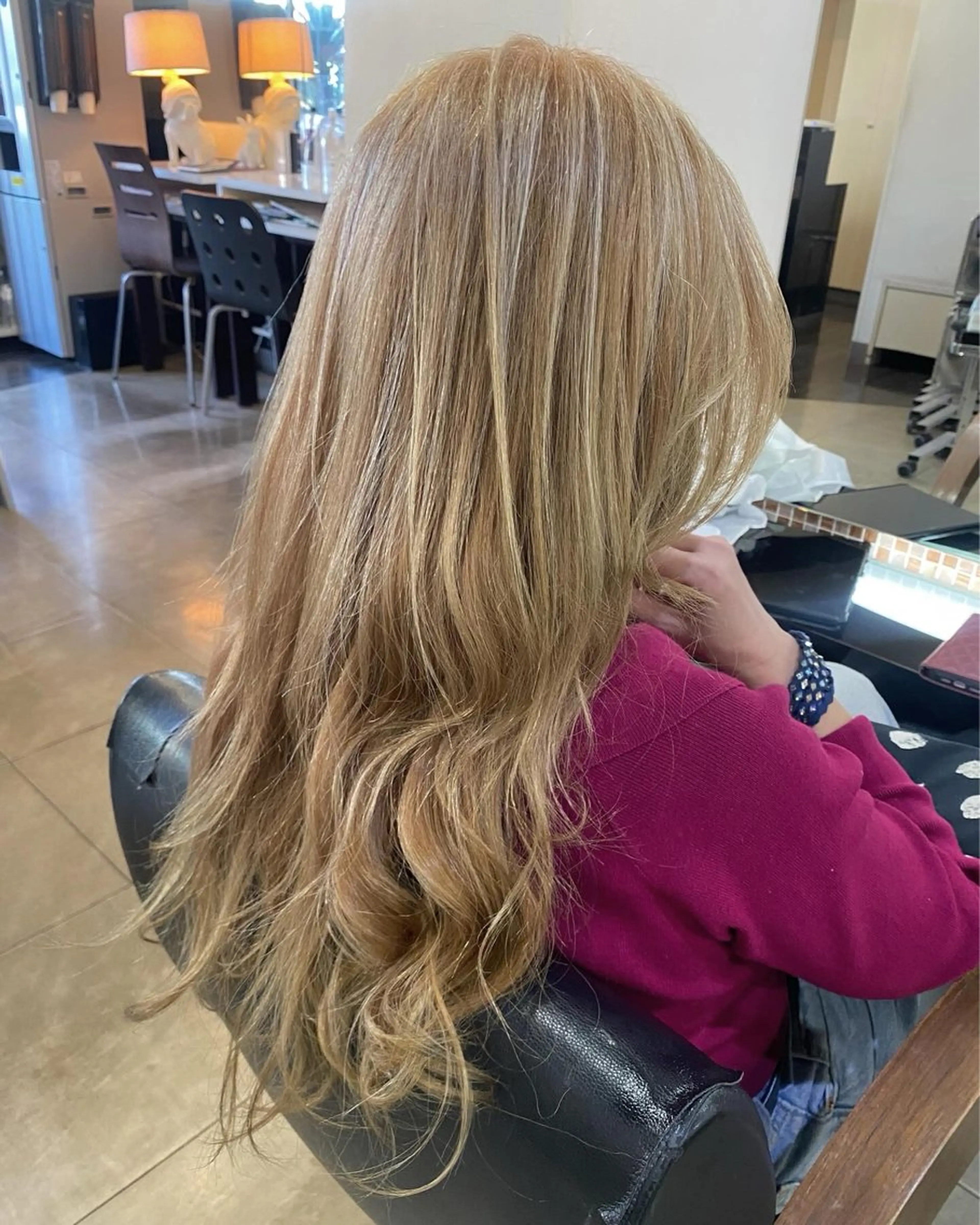 ロング カラー ヘアアレンジ ハイライトカラー ハイライト 烏山 達也のヘアスタイル