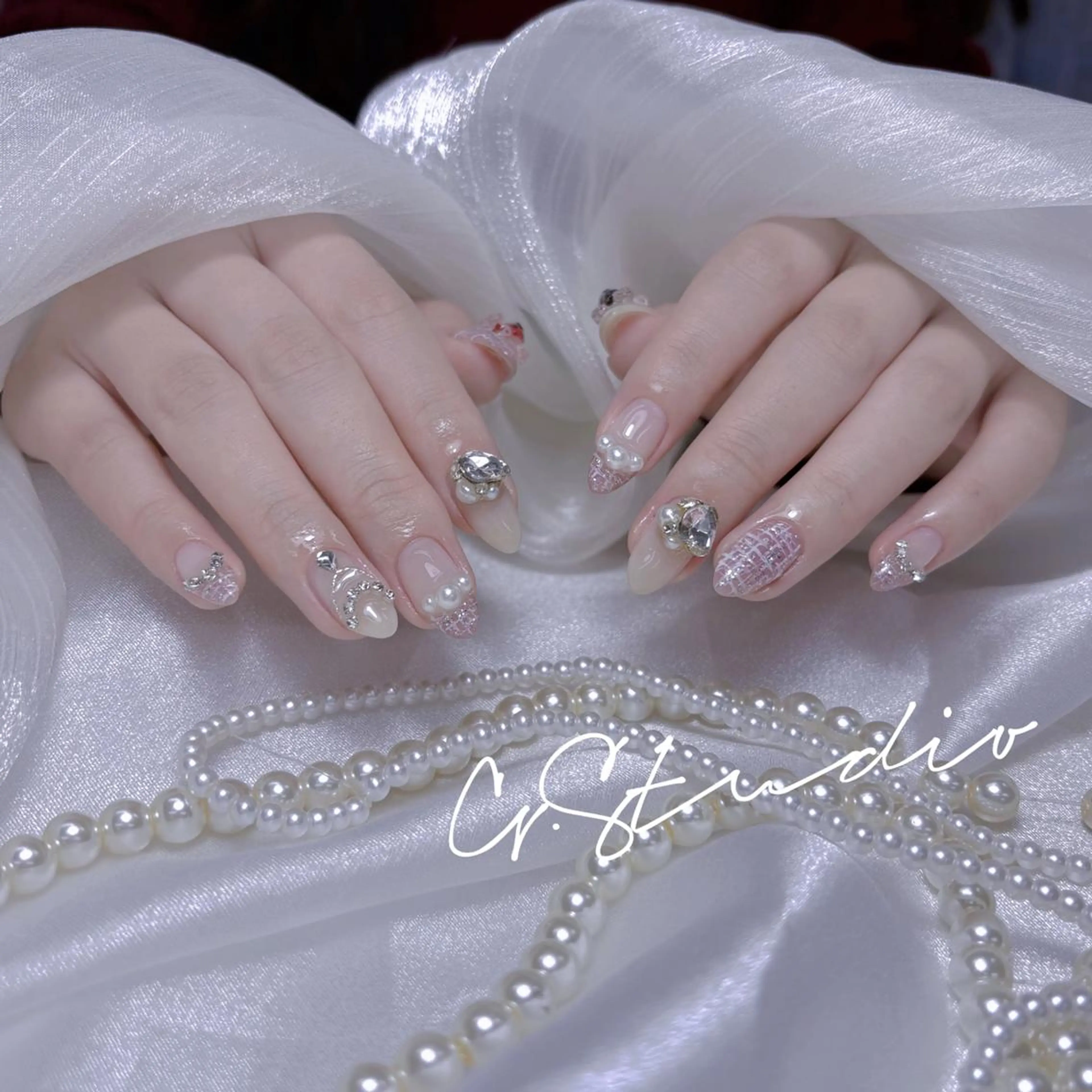 ネイル ハンドネイル ハンドケア レ イのネイルデザイン