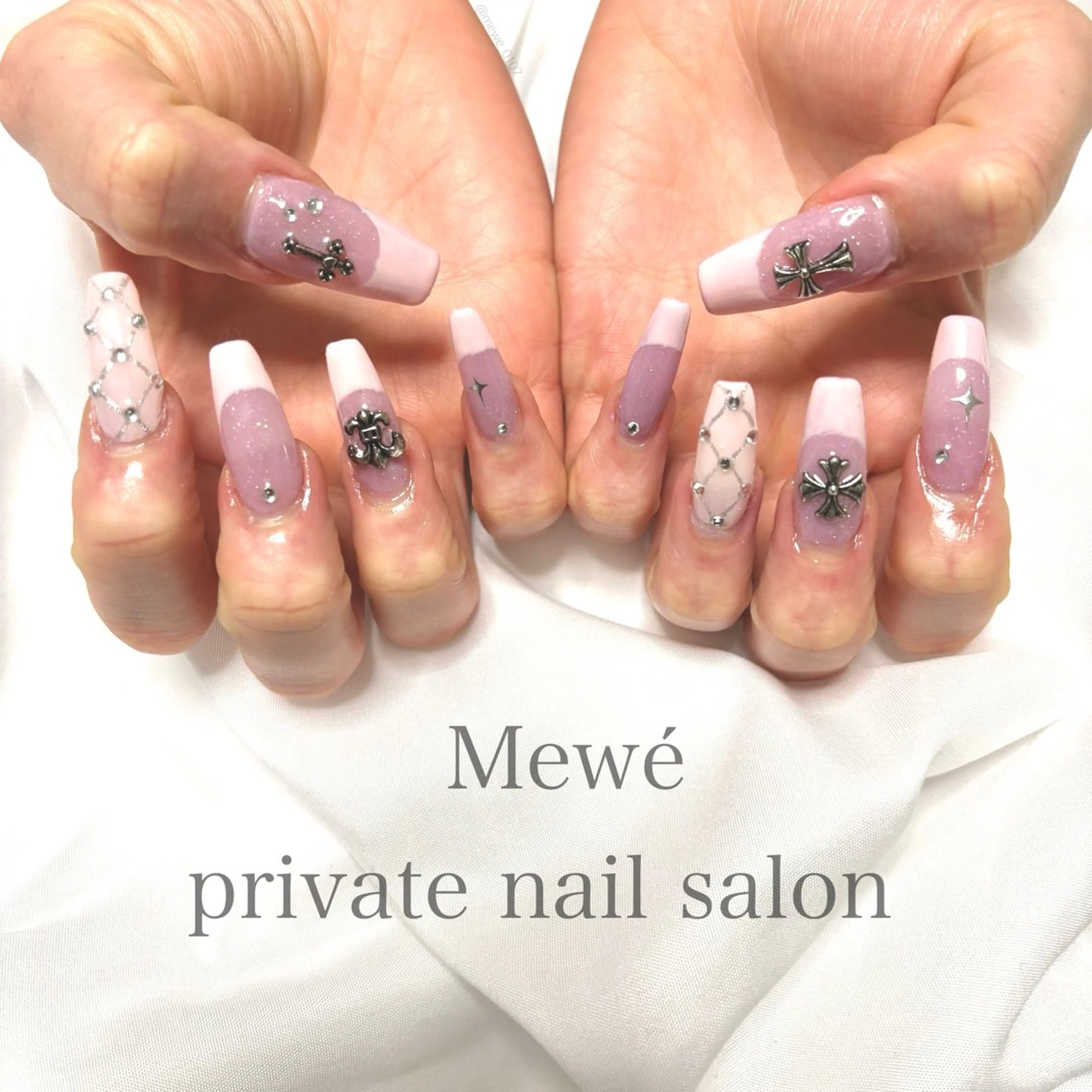 ネイル ハンドネイル Mewé ayakaのネイルデザイン