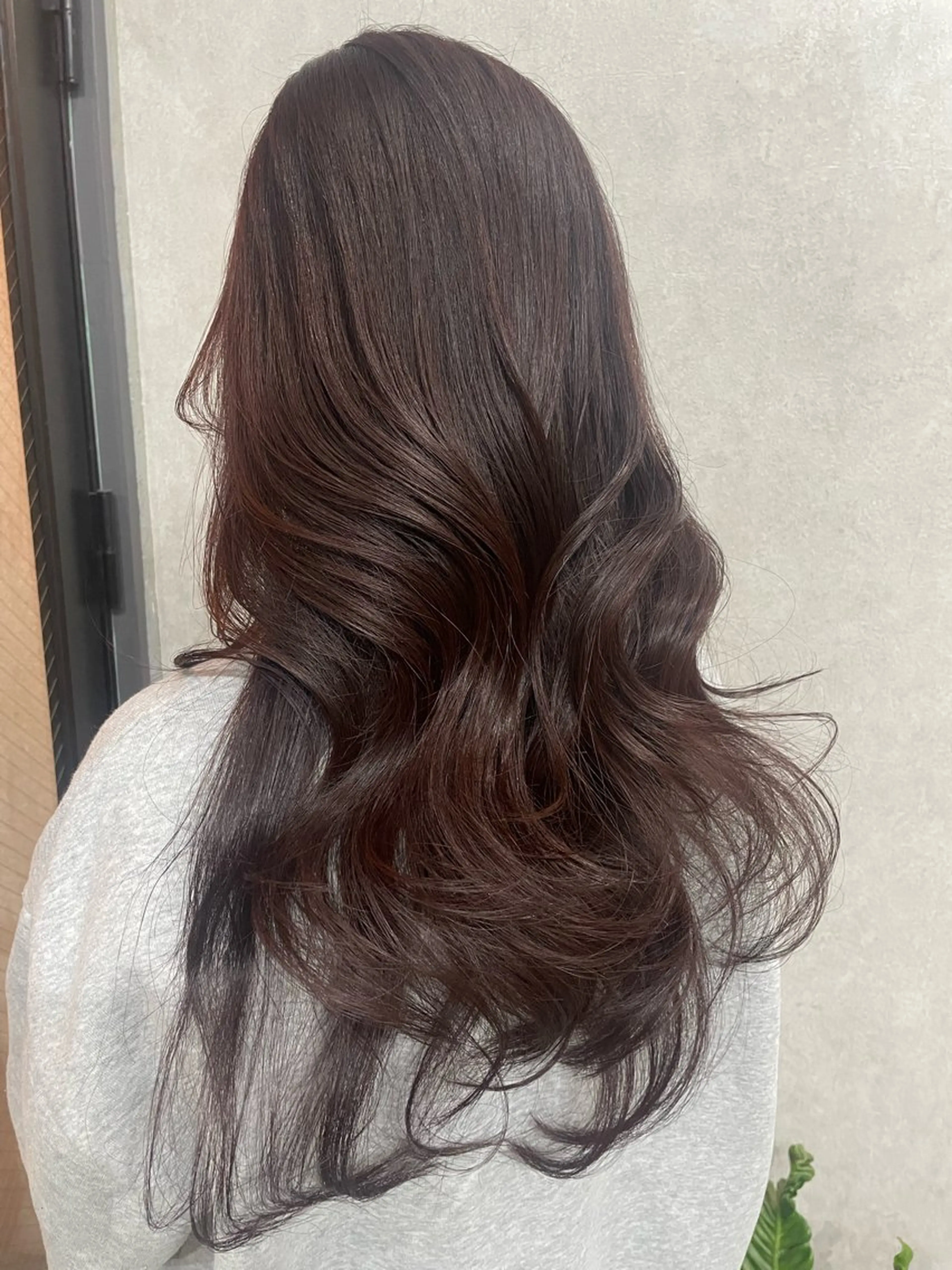 ロング カラー レイヤーカット AIRI layer cut hairのヘアスタイル