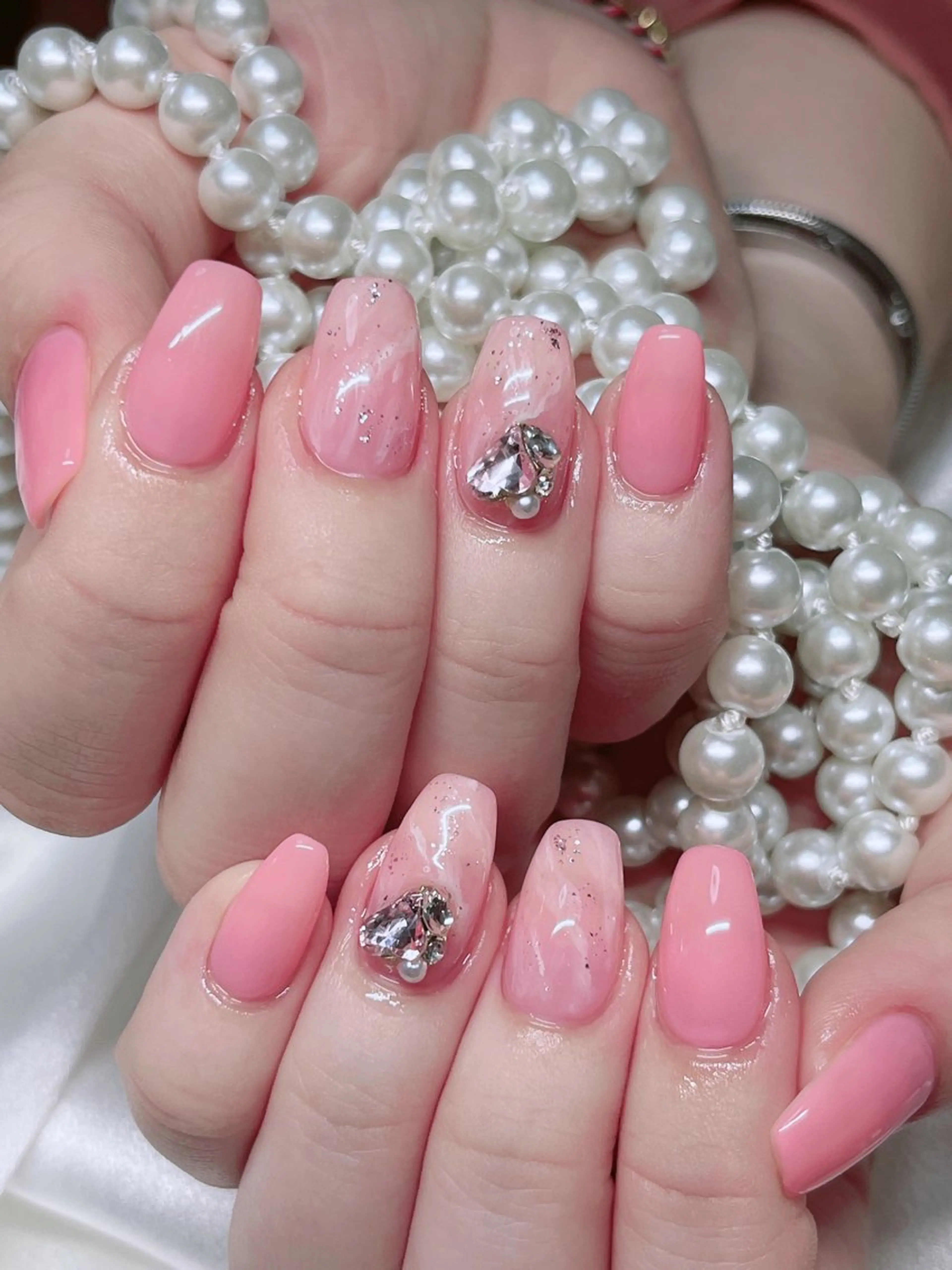 ネイル Cutil Nailsalon所属・Cutil. Nail🌈のネイルデザイン