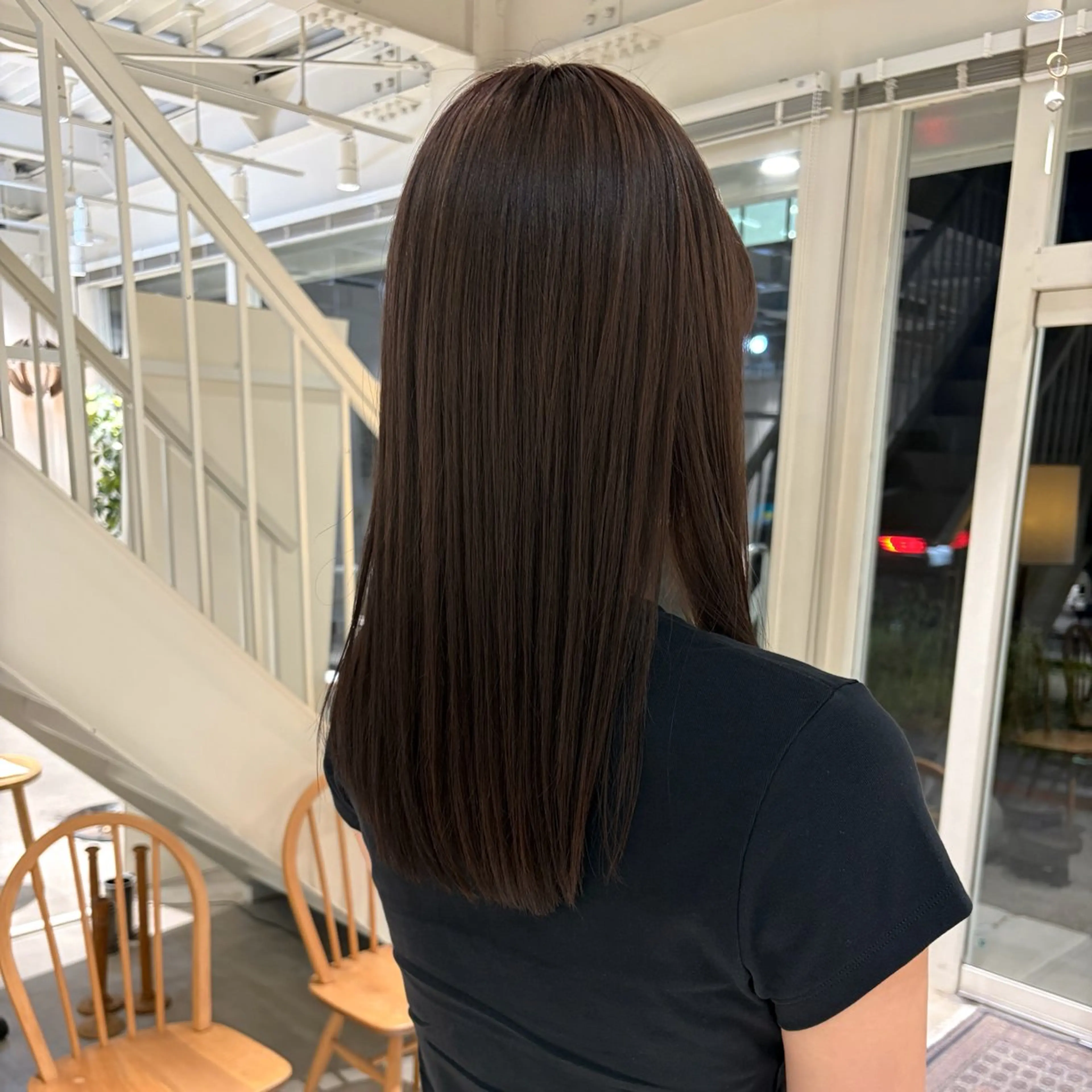 ロング カラー ヘアカラー トリートメント 周東 芽依のヘアスタイル