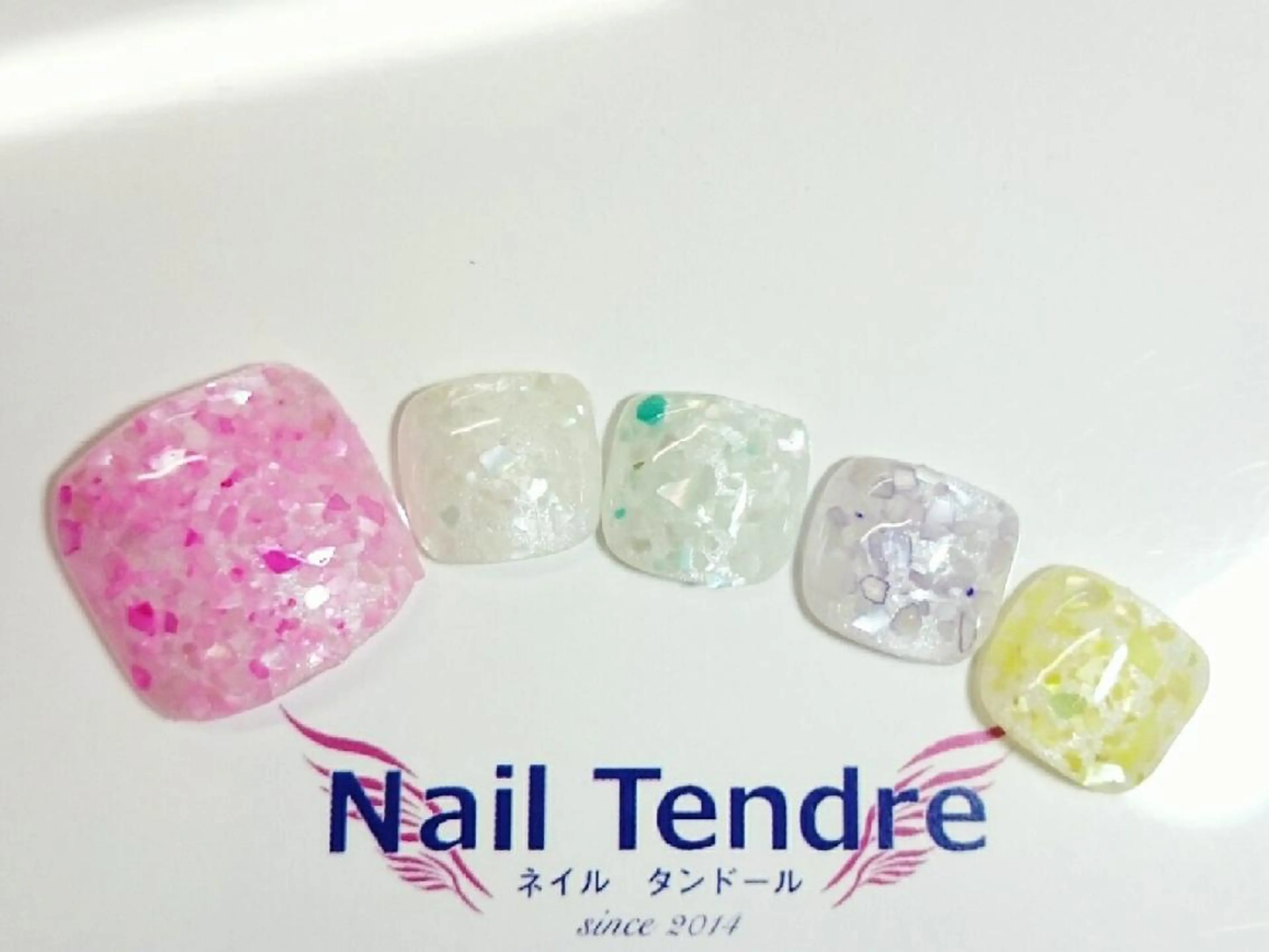 ネイル アートネイル ジェルネイル ソフトジェル ストーンネイル フットネイル Nail  Tendreのネイルデザイン