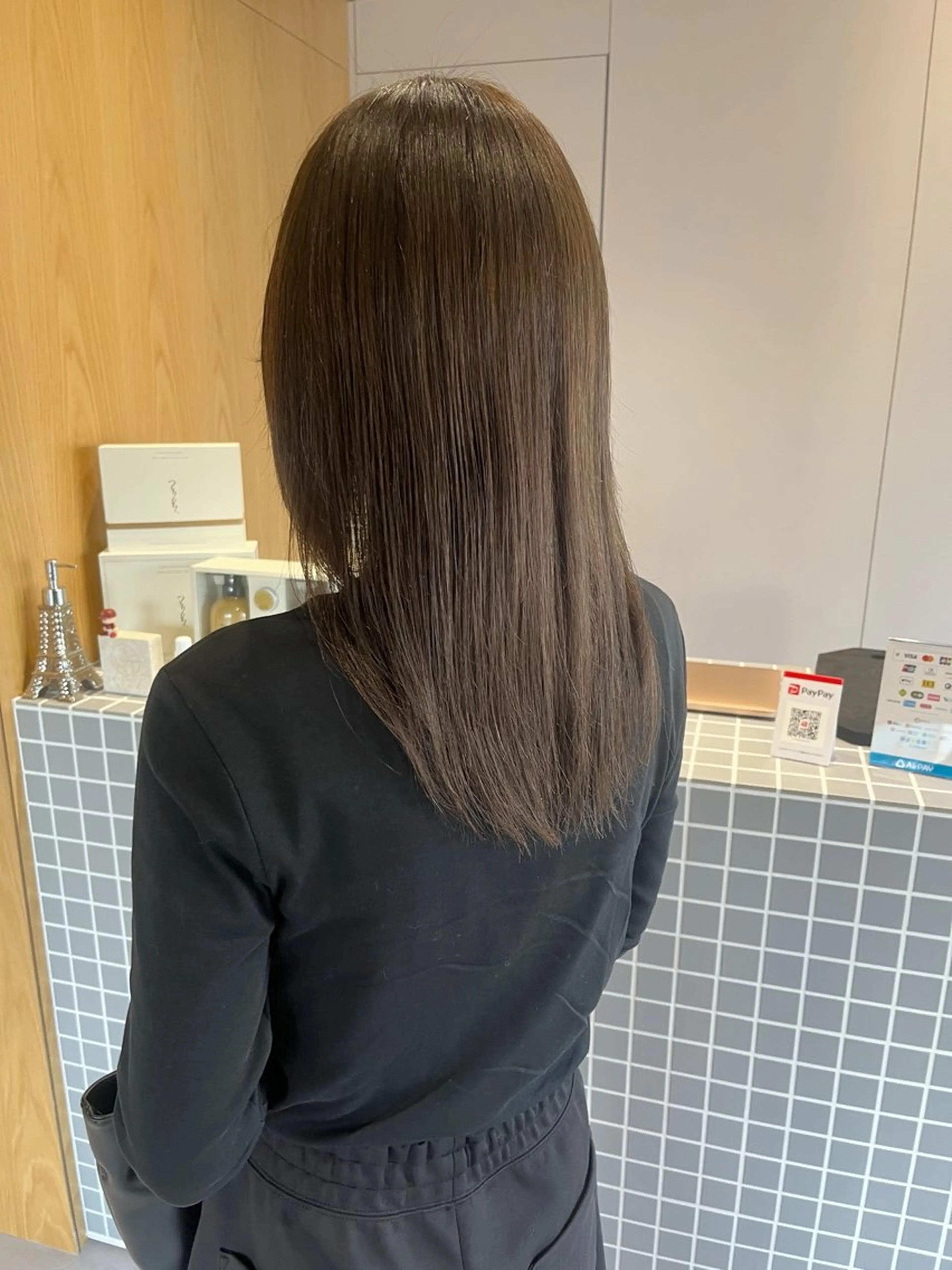 ミディアム カラー ヘアカラー 榎本 亜衣のヘアスタイル