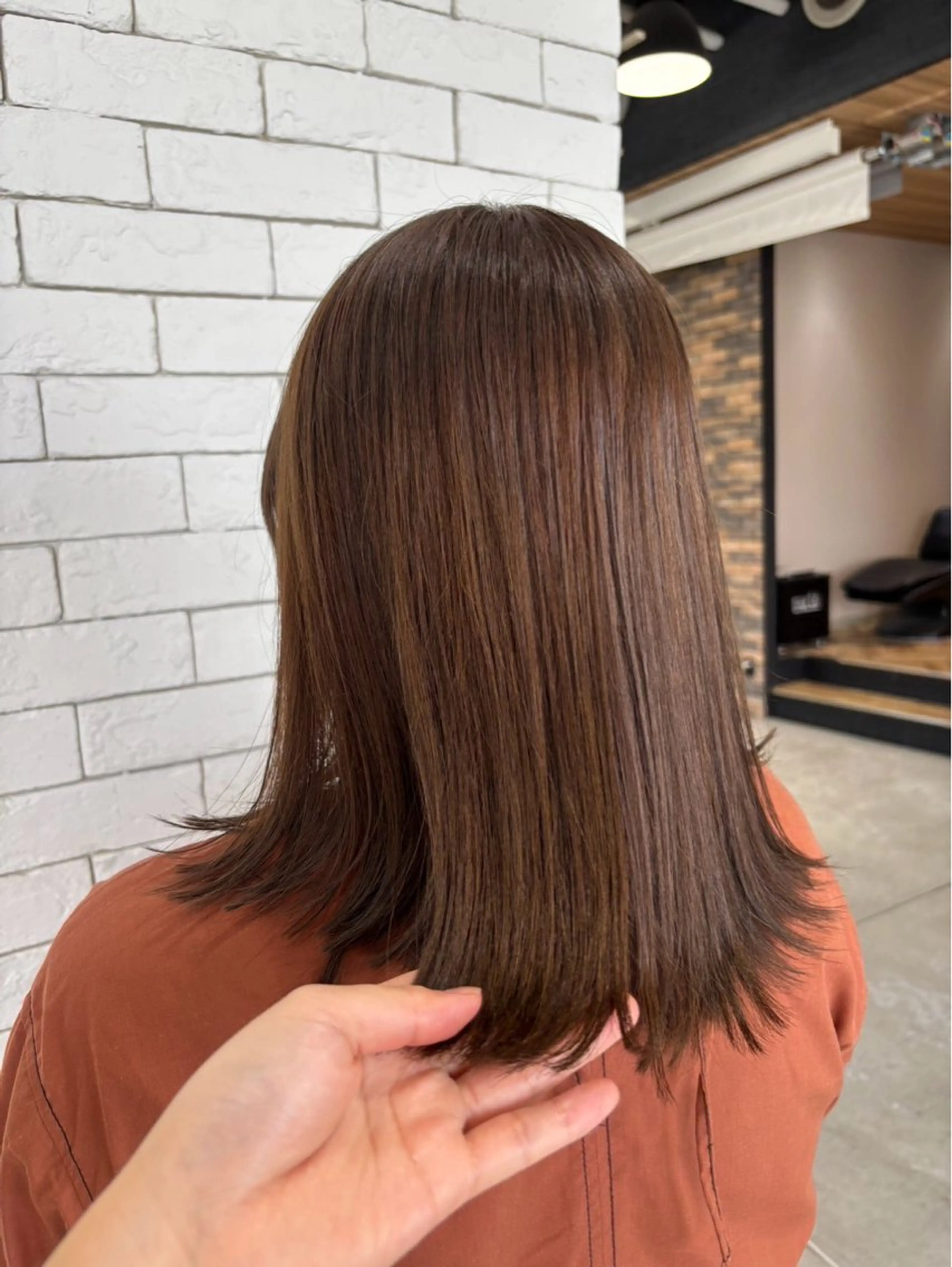 ミディアム カット ヘアカラー オリーブ🫒レイヤー /平尾/りの‎🤍のヘアスタイル