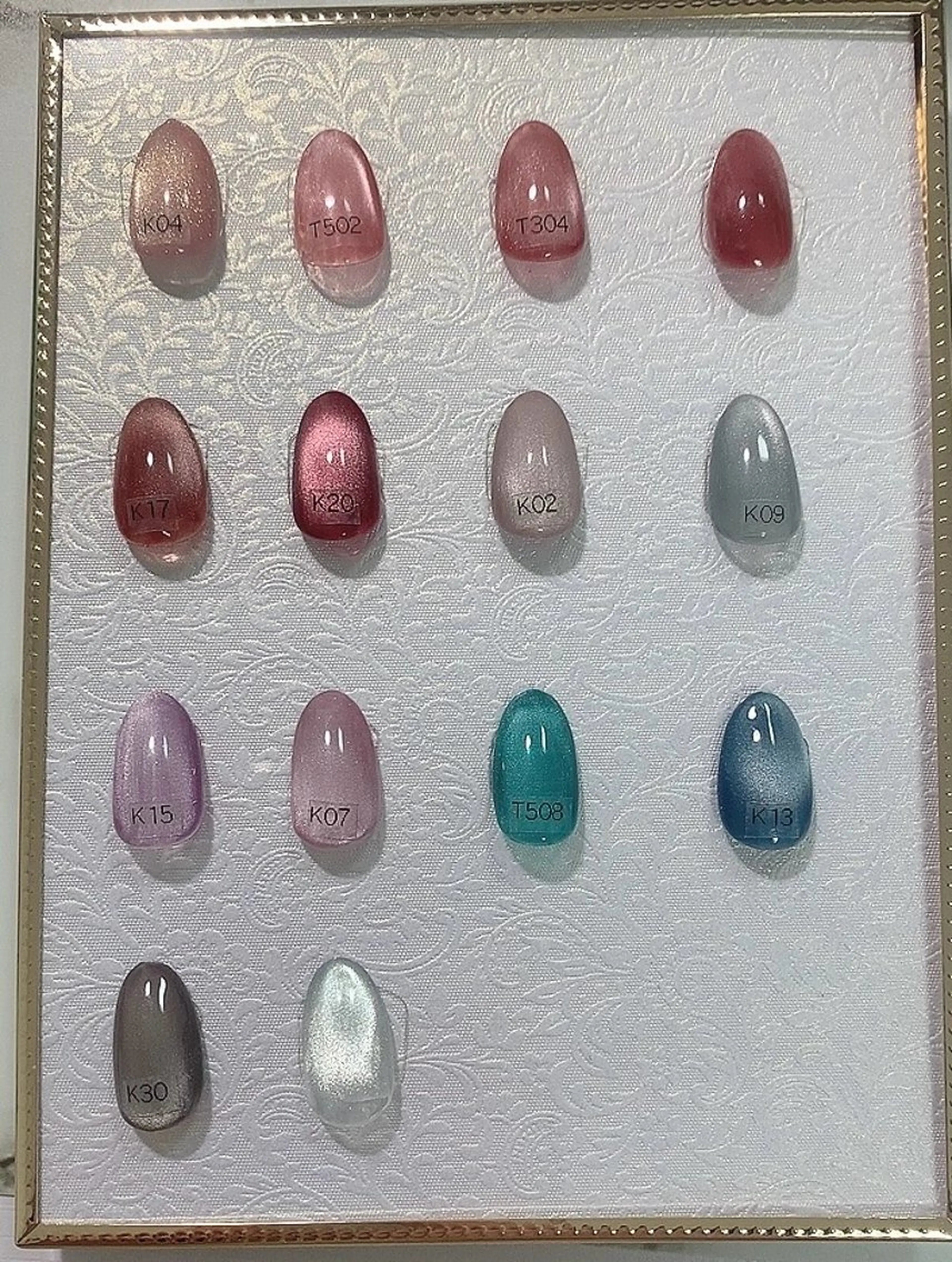 ネイル マグネットネイル ハンドネイル ネイルサロンLento所属・ネイルサロン Lentoのネイルデザイン