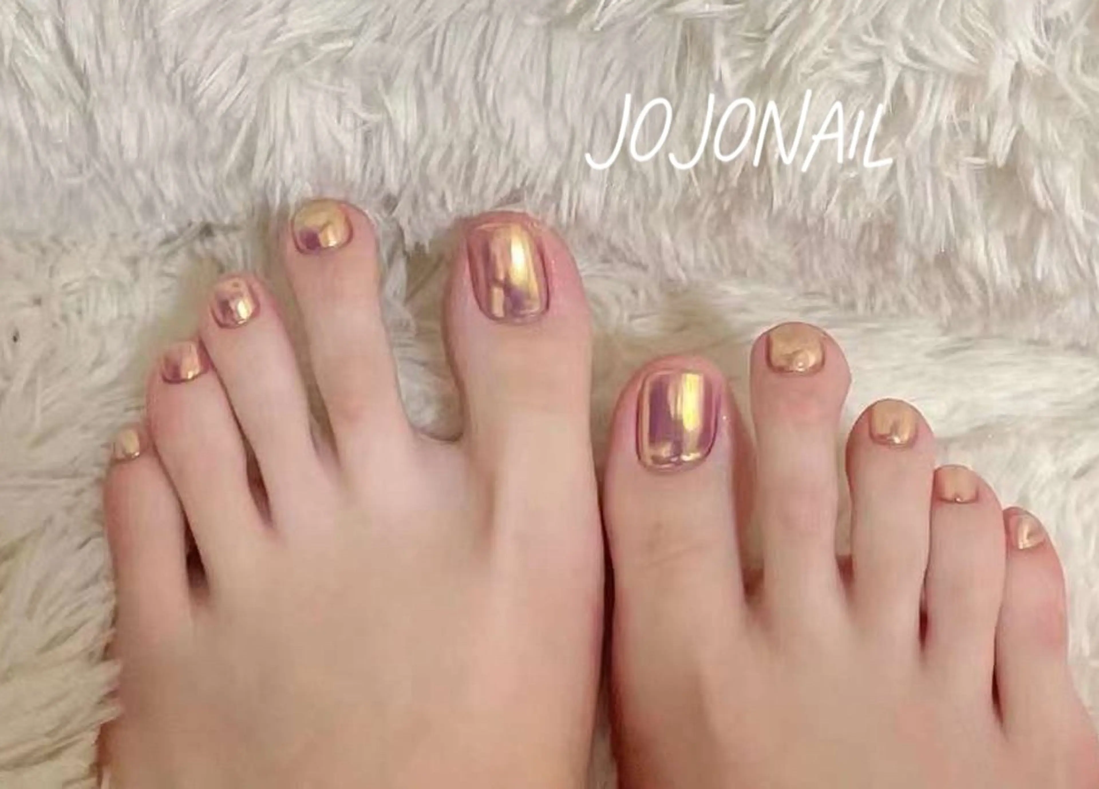 ネイル MoonNail ユリ🌸のネイルデザイン