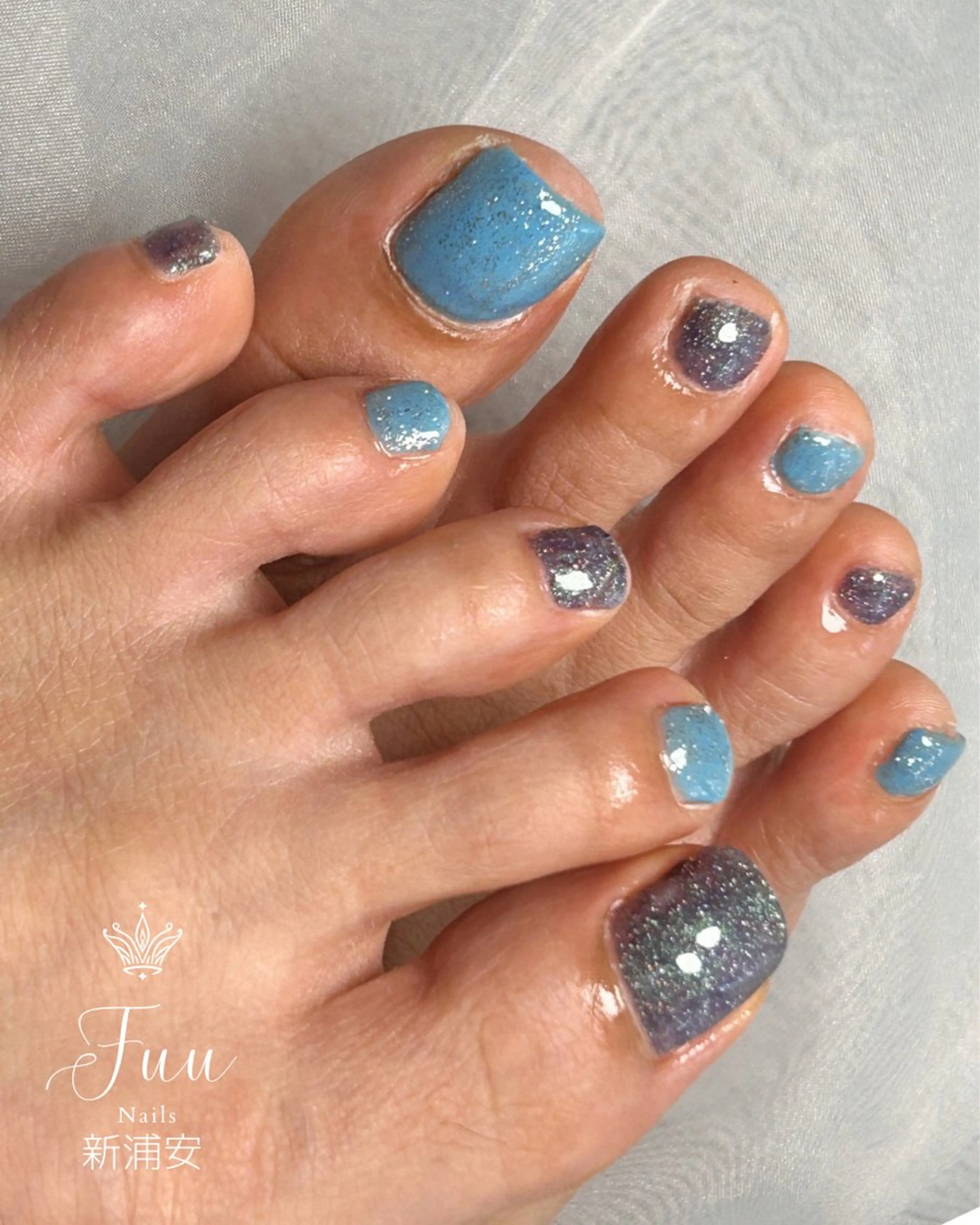 ネイル アートネイル フラワーネイル フットネイル キラキラネイル マグネットネイル フットネイル 犬のいるネイルサロン Fuu nailsのネイルデザイン