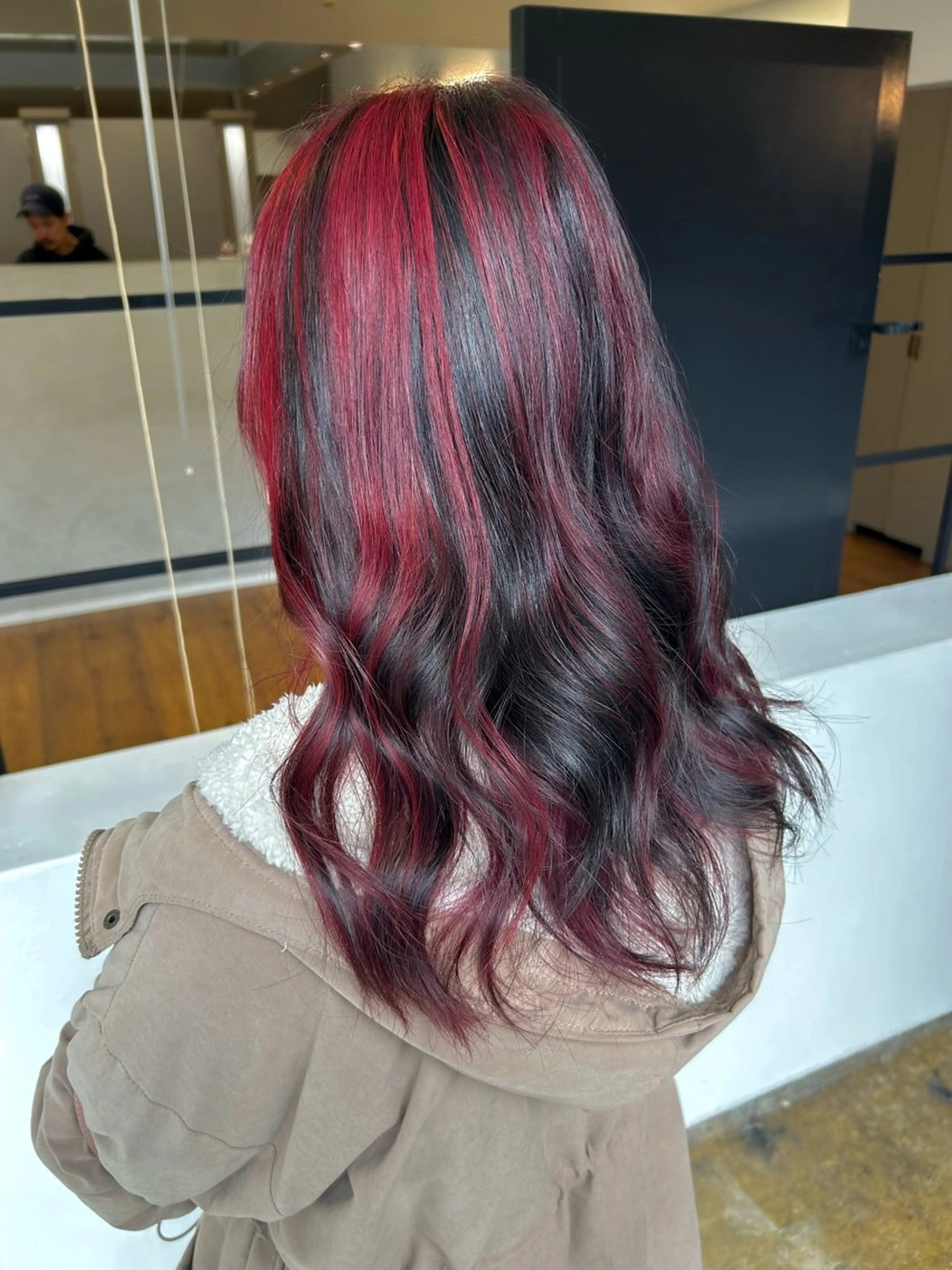 ロング カラー デザインカラー ヘアカラー ながの みさきのヘアスタイル