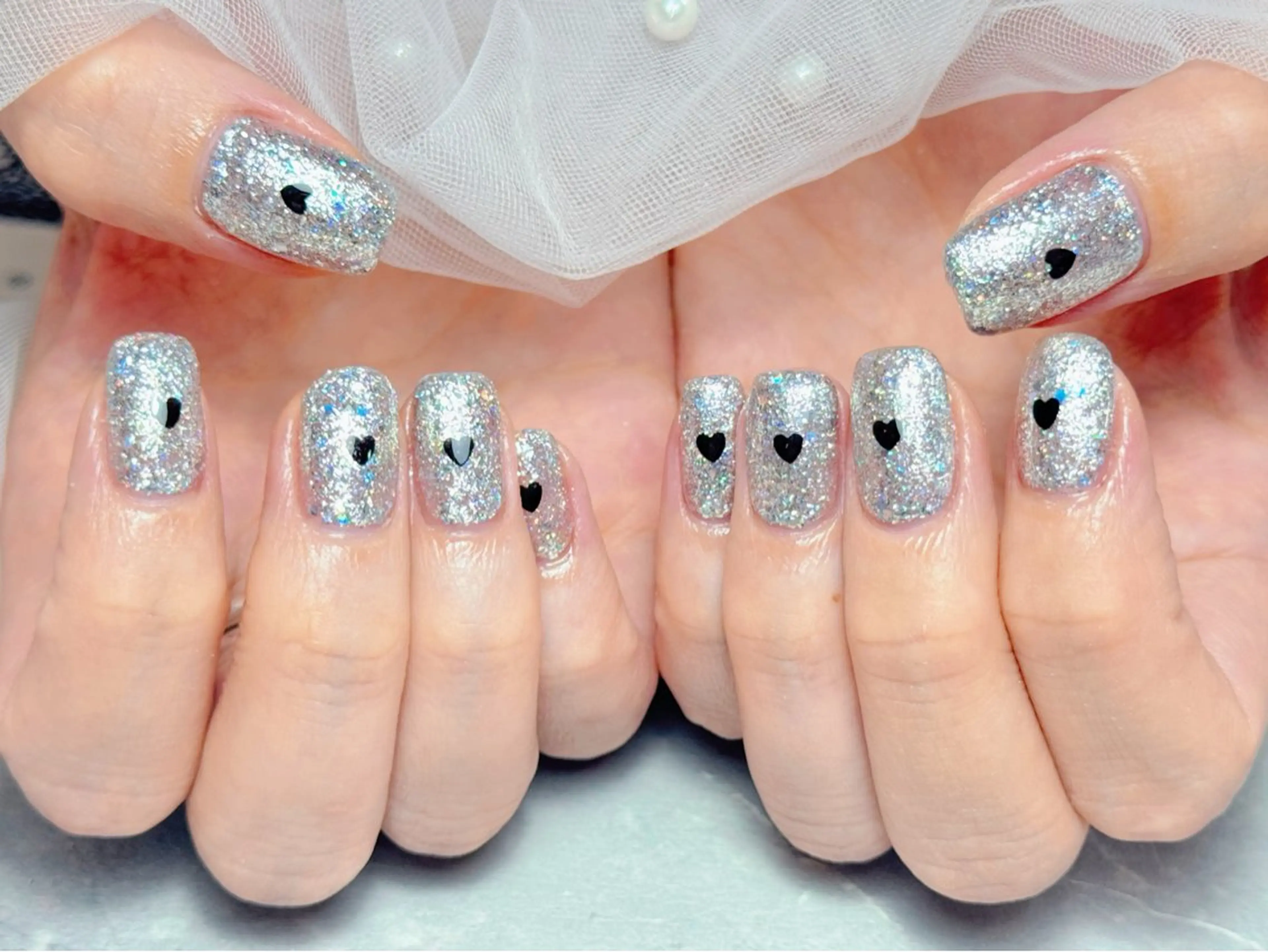 ネイル マジックミラー所属・マジック ミラーのネイルデザイン