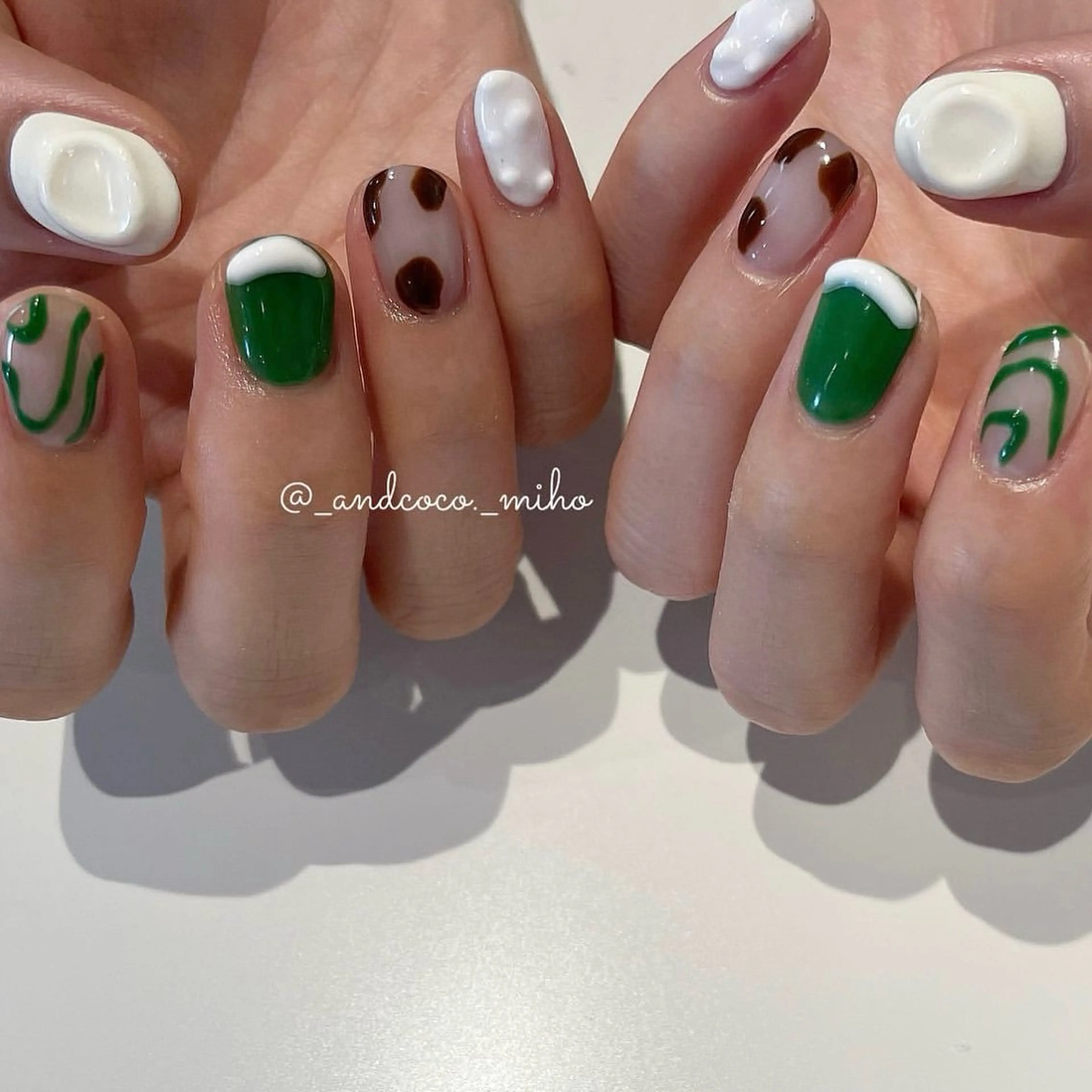 ネイル Nailist〻 mihoのネイルデザイン