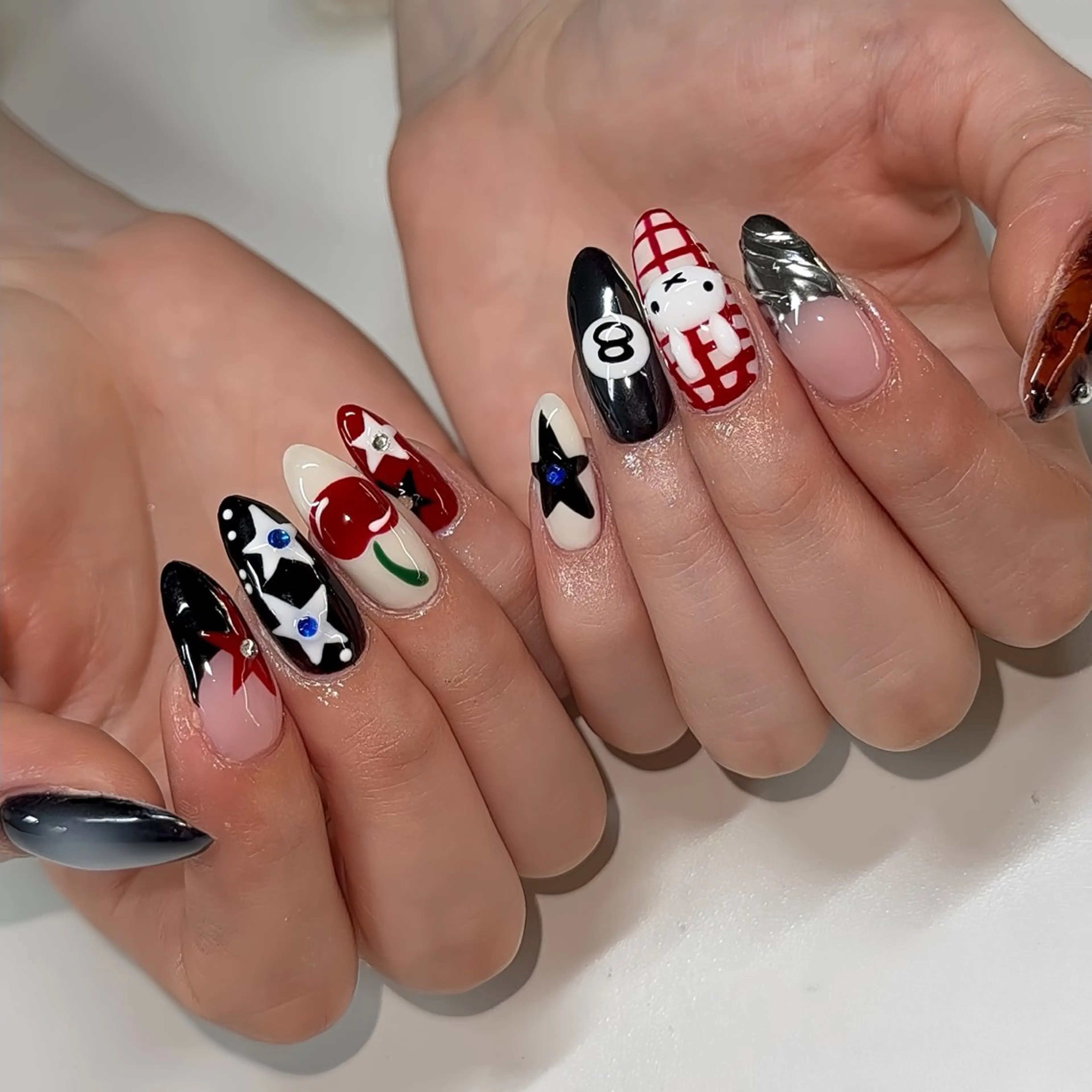 ネイル アートネイル 長さ出し ガーリー 韓国ネイル 持ち込み Rin Nail 新大久保店のネイルデザイン