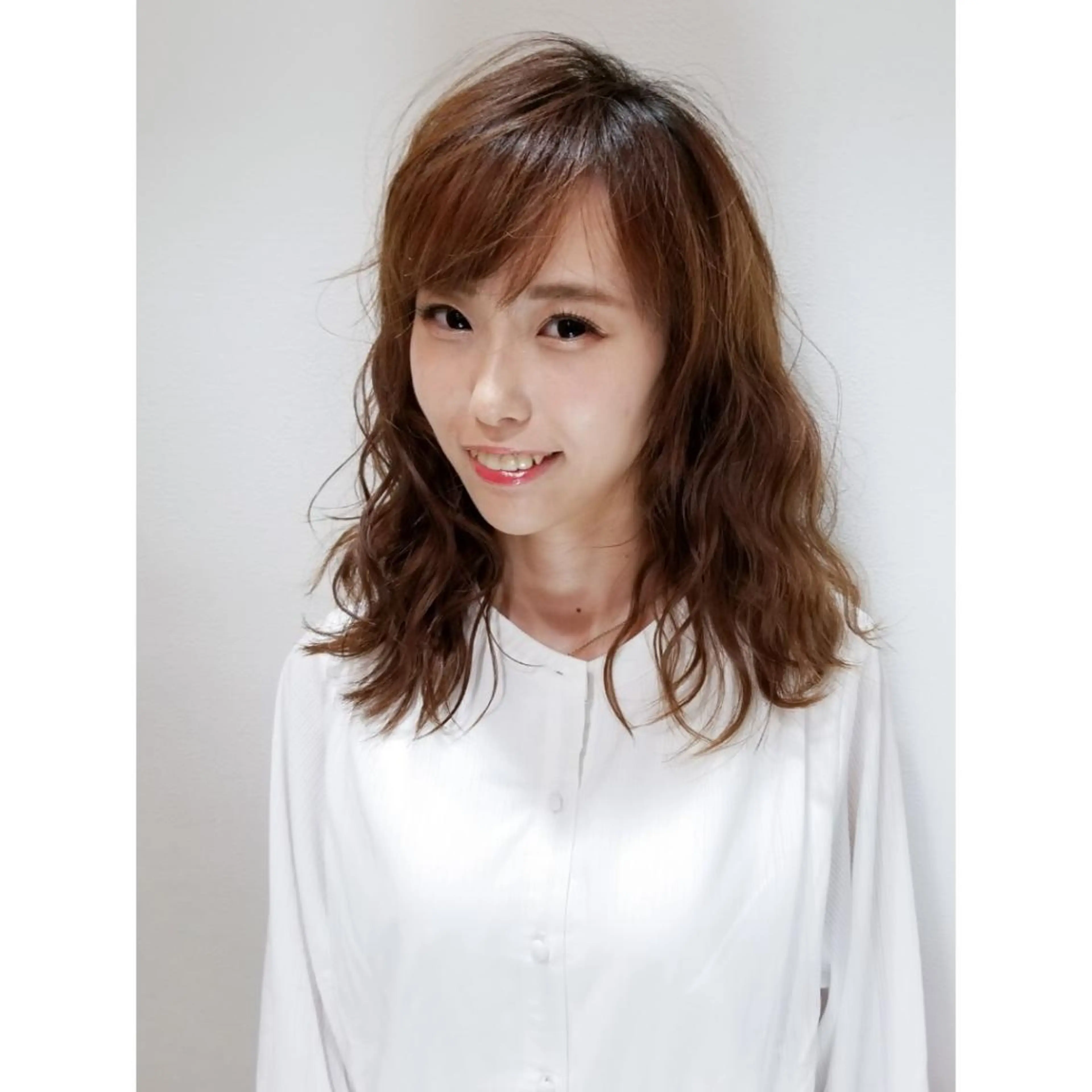 セミロング パーマ ブリーチ、デザイン  カラー福士直矢のヘアスタイル