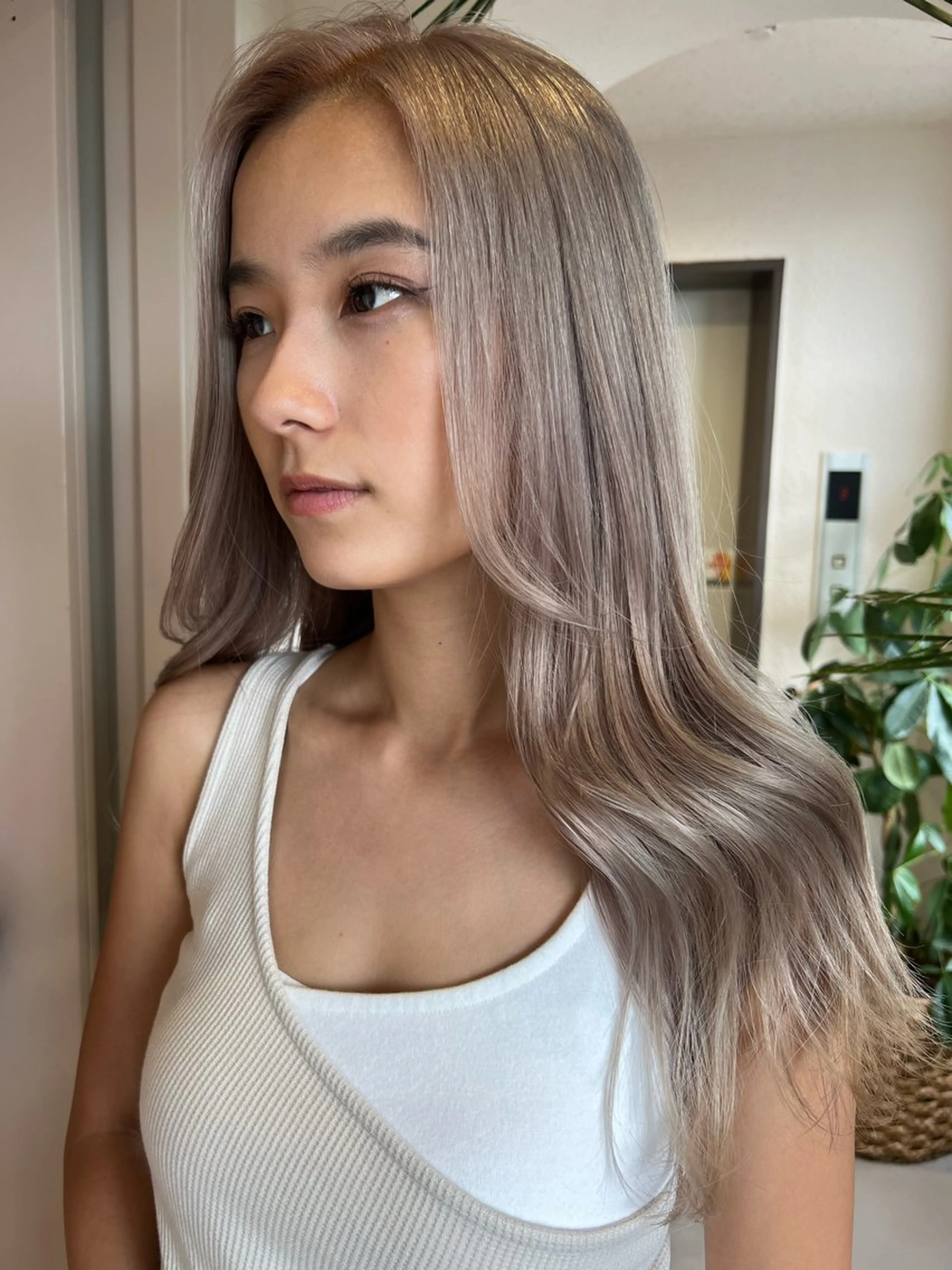 2ブリーチ+トリートメントの写真