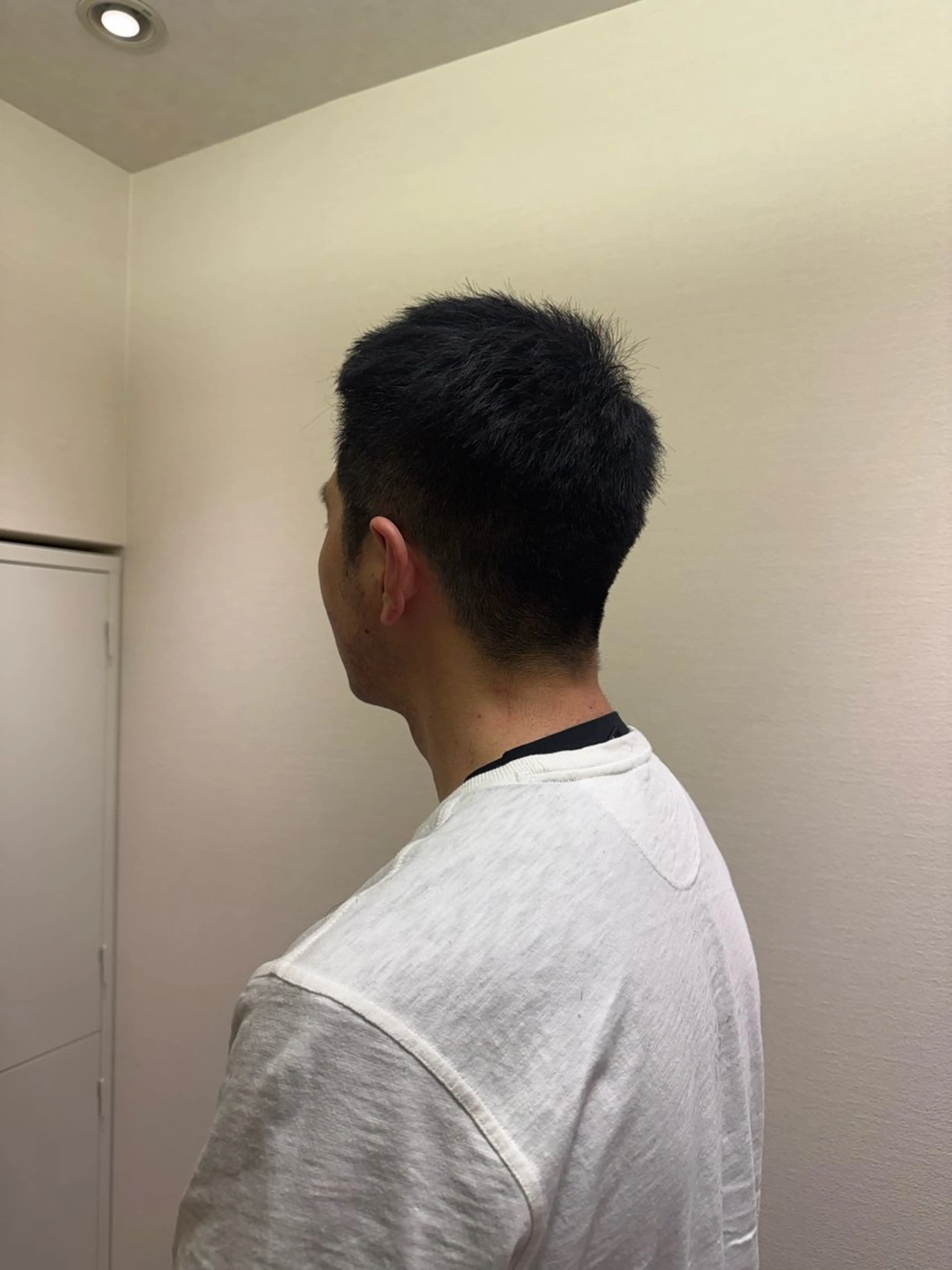 RosierBlue 工藤のヘアスタイル