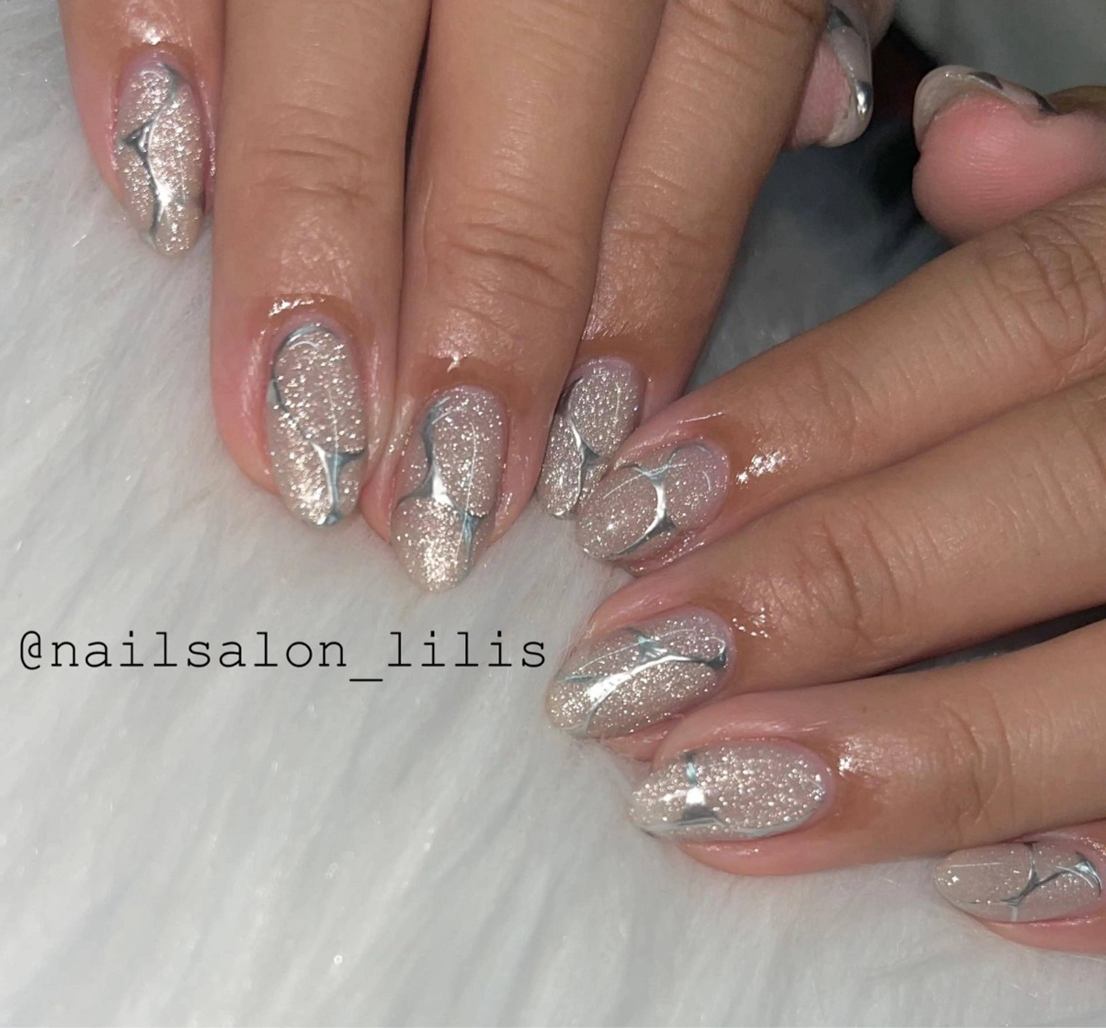 ネイル nailsalon Lilisのネイルデザイン