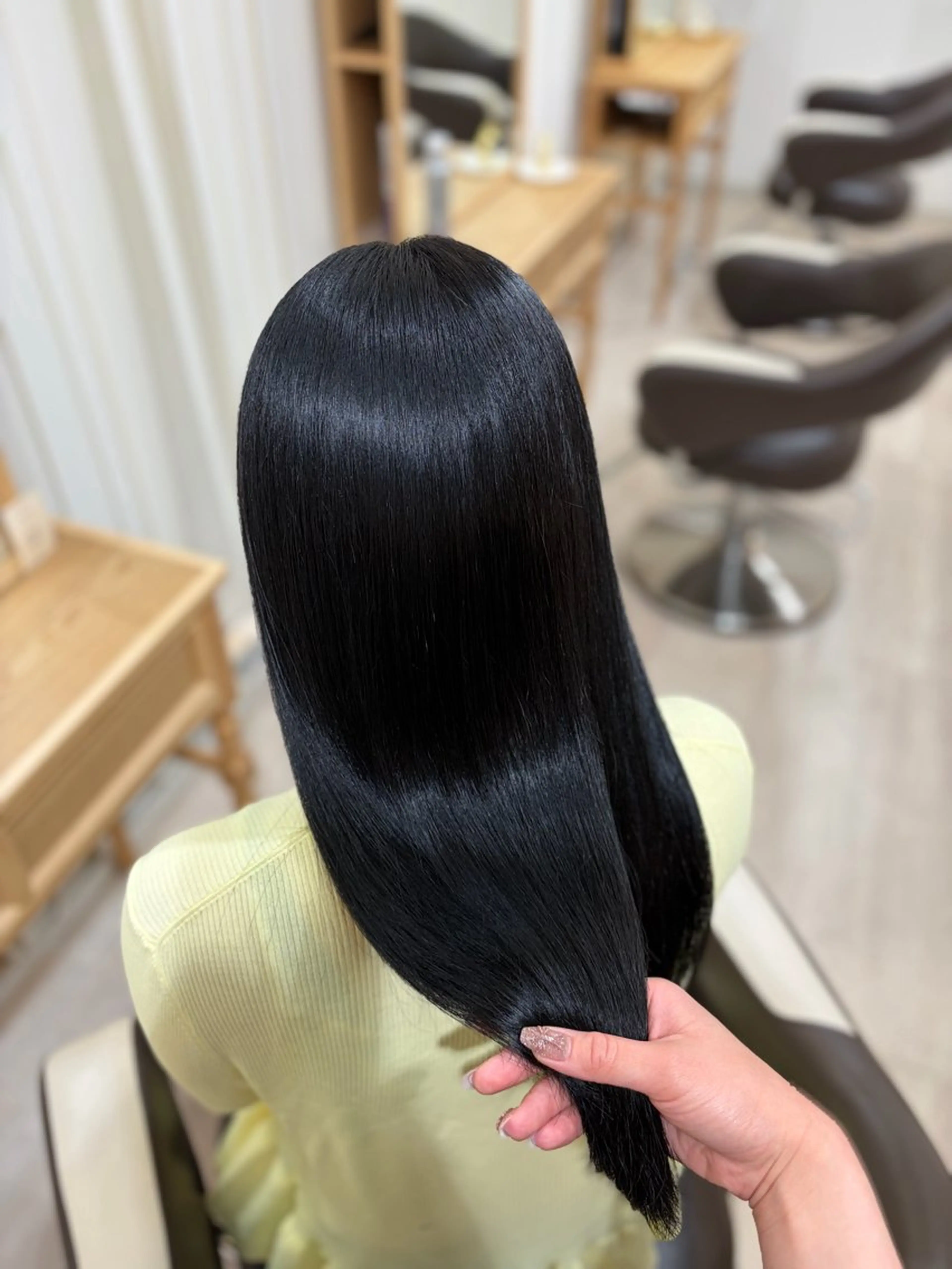 セミロング カラー ヘアカラー トリートメント sakura / Ro ⟡.·のヘアスタイル
