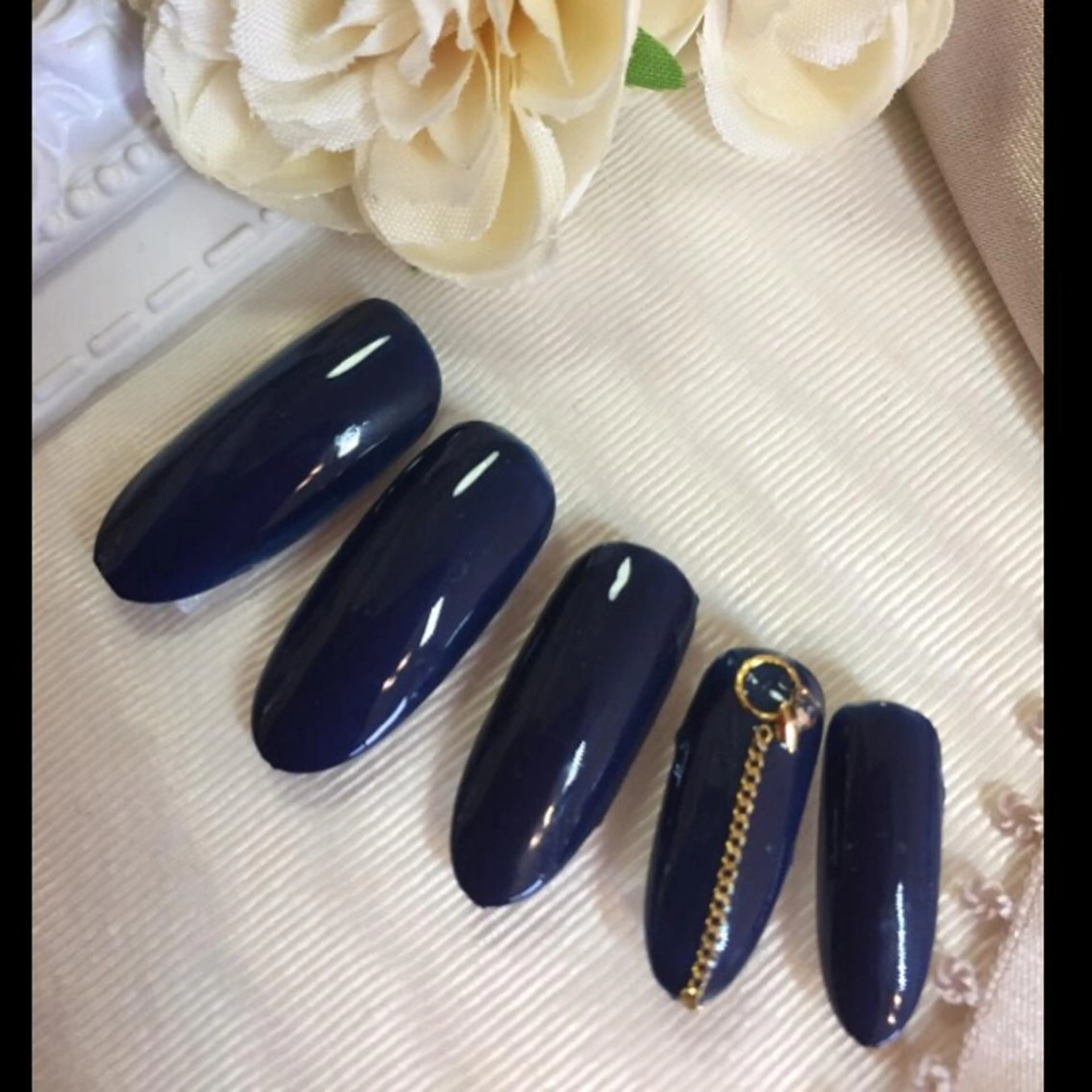 ネイル 青木 綾子のネイルデザイン