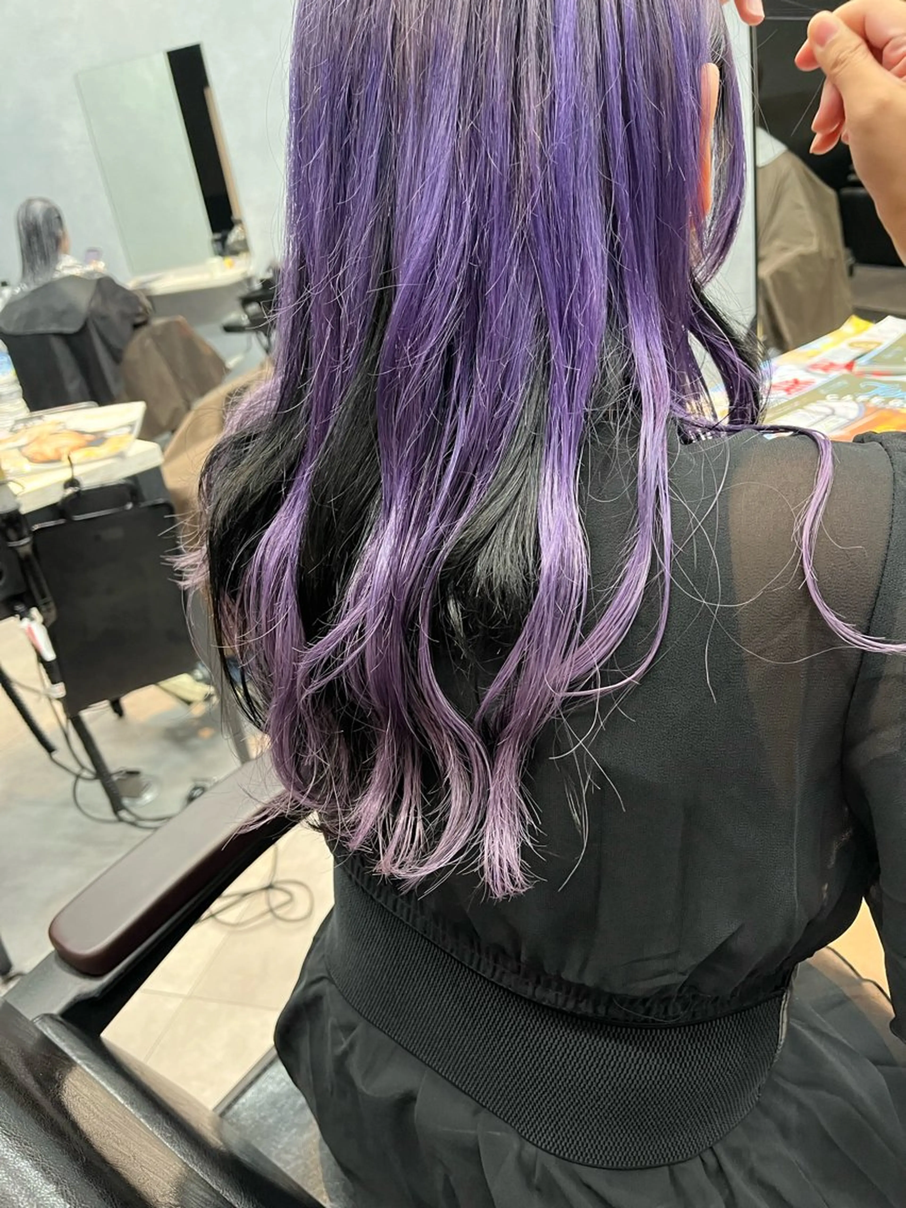 ロング カラー カット ヘアカラー 🎀♥️推しカラー tomoka💜🍭のヘアスタイル