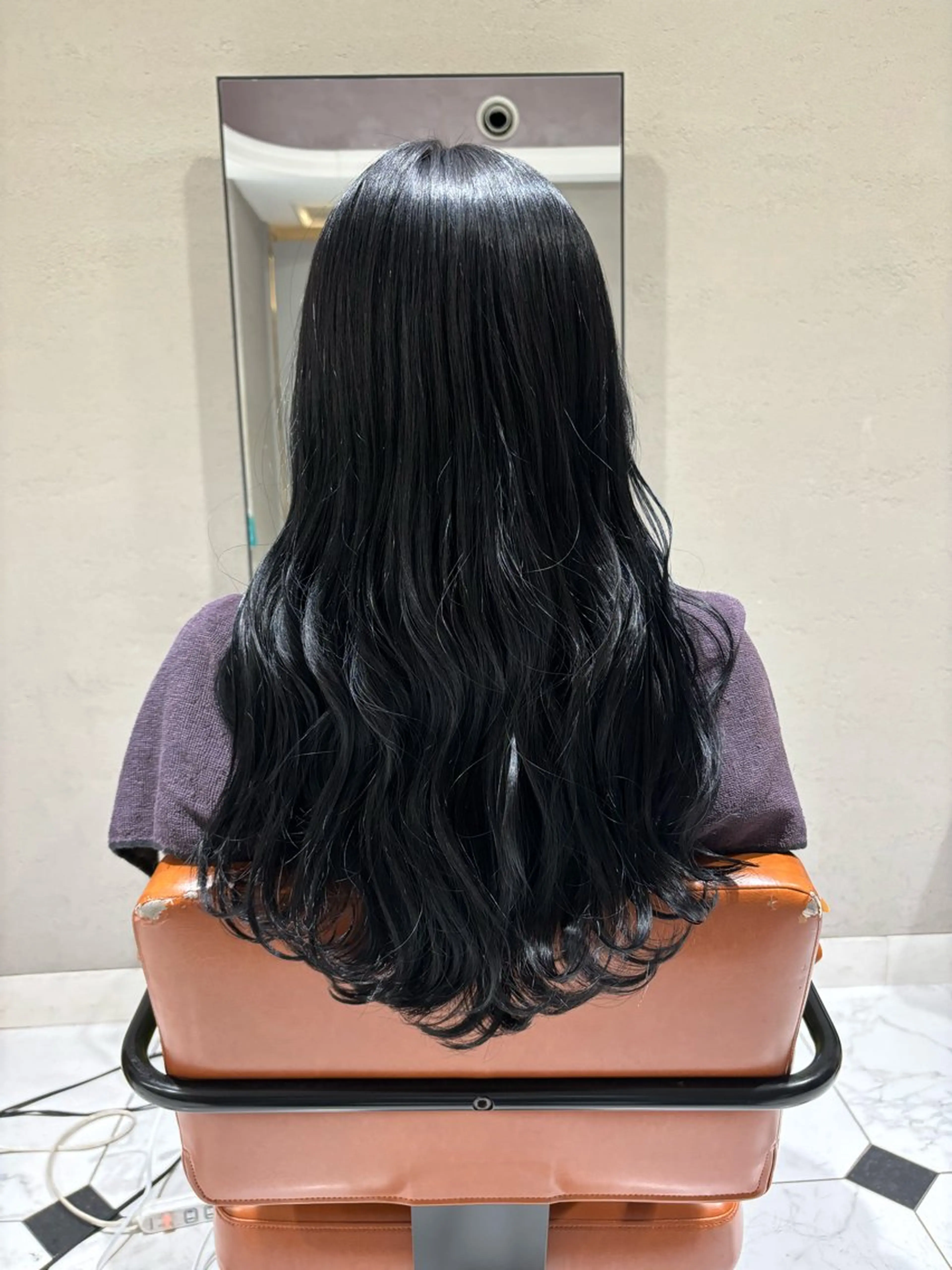 ロング カラー 透明感カラー カット ヘアカラー Konatsuメンズ /特殊ヘア/パーマのヘアスタイル