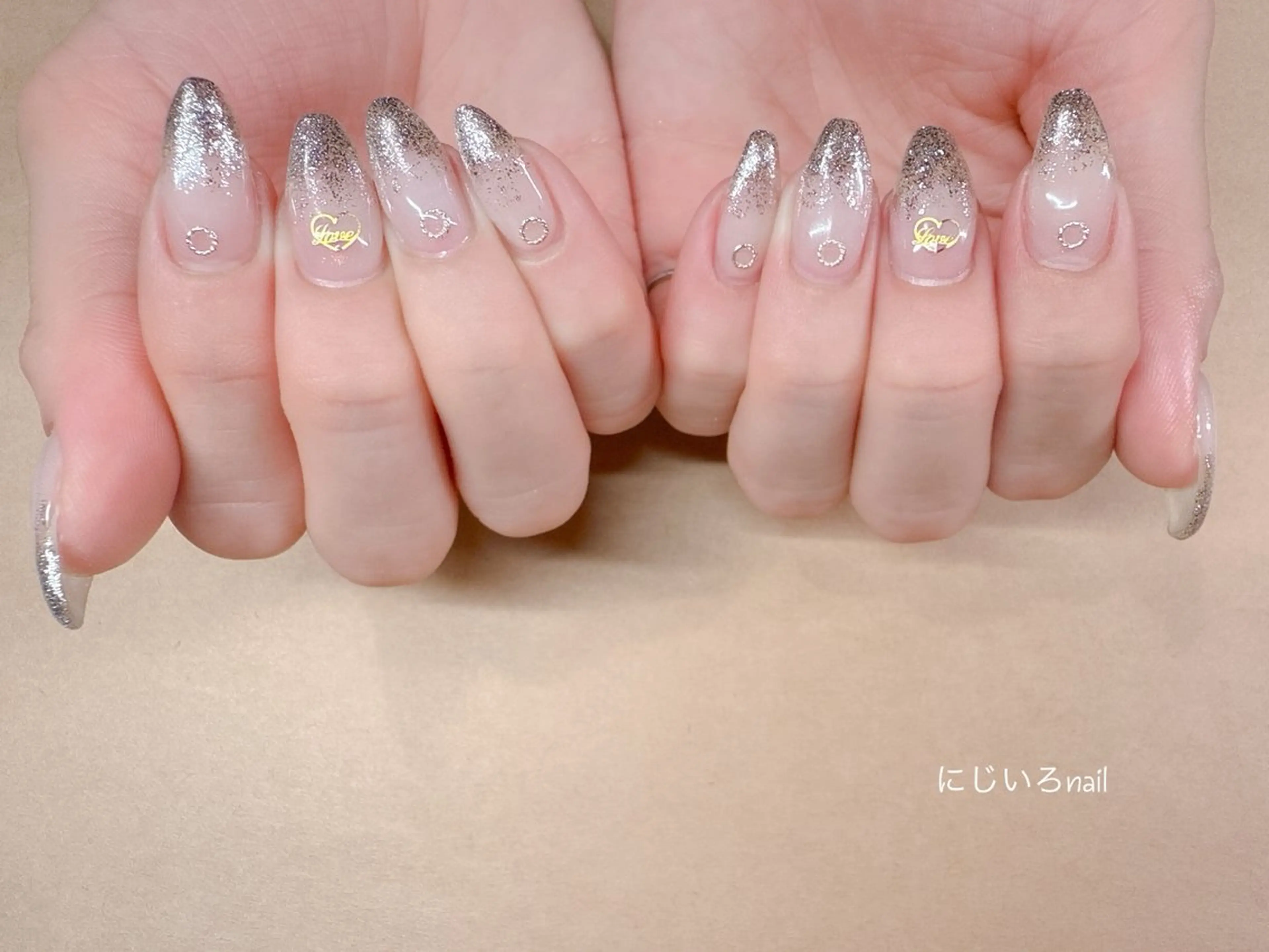 ネイル にじいろ nailのネイルデザイン