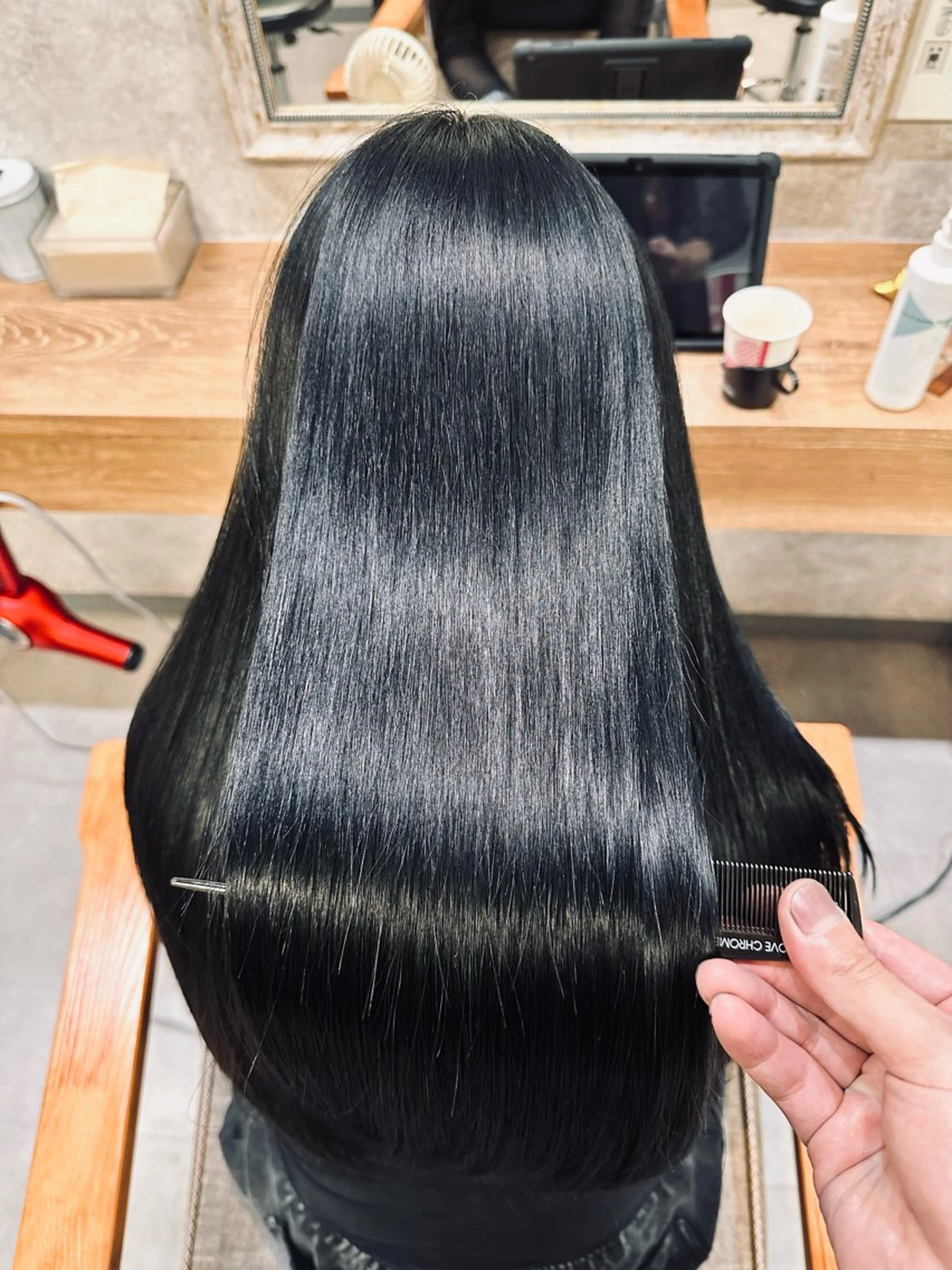 セミロング 髪質改善/縮毛矯正/ 艶髪/根本和也のヘアスタイル