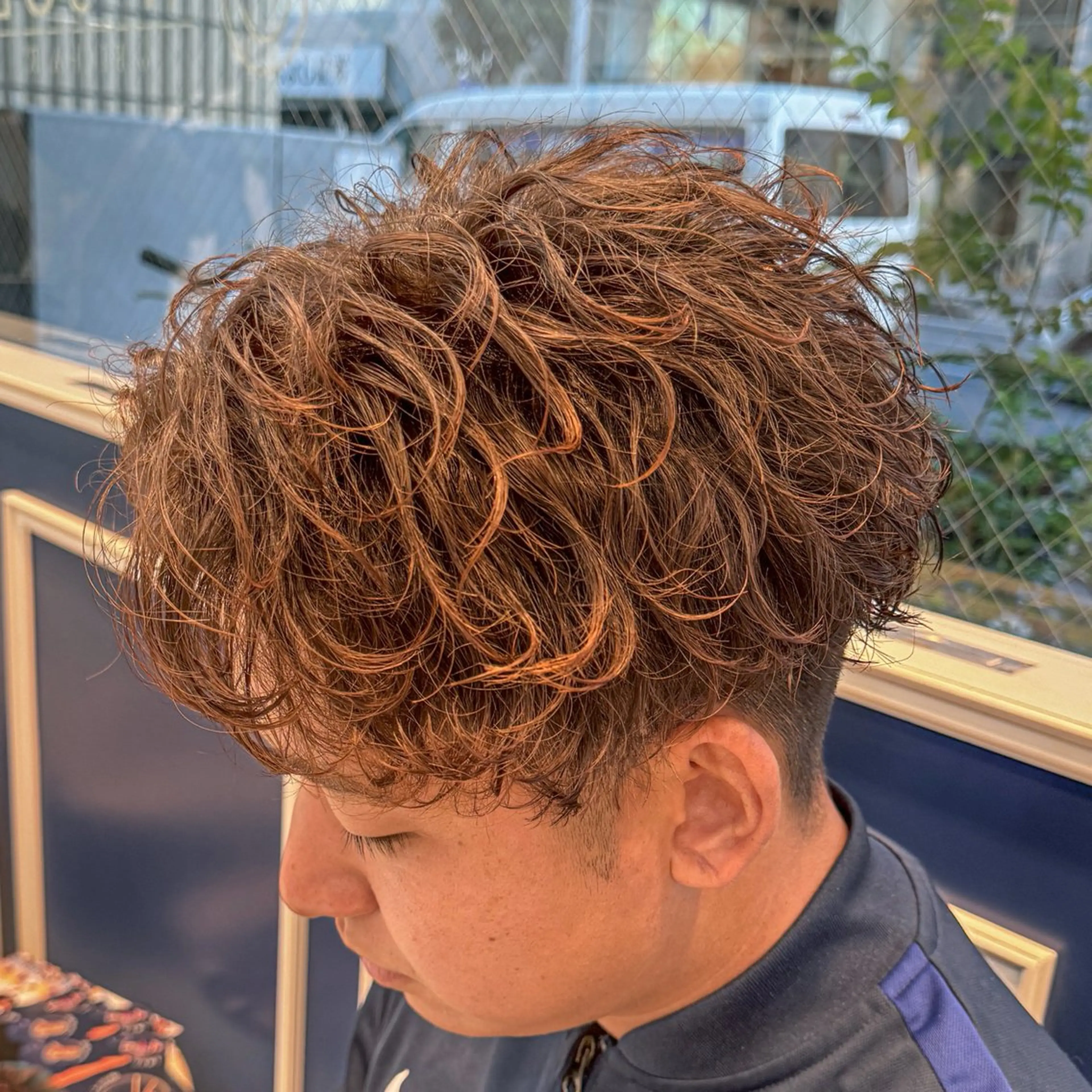 ショート パーマ メンズ メンズパーマ 波巻きパーマ 吉田 新平のヘアスタイル