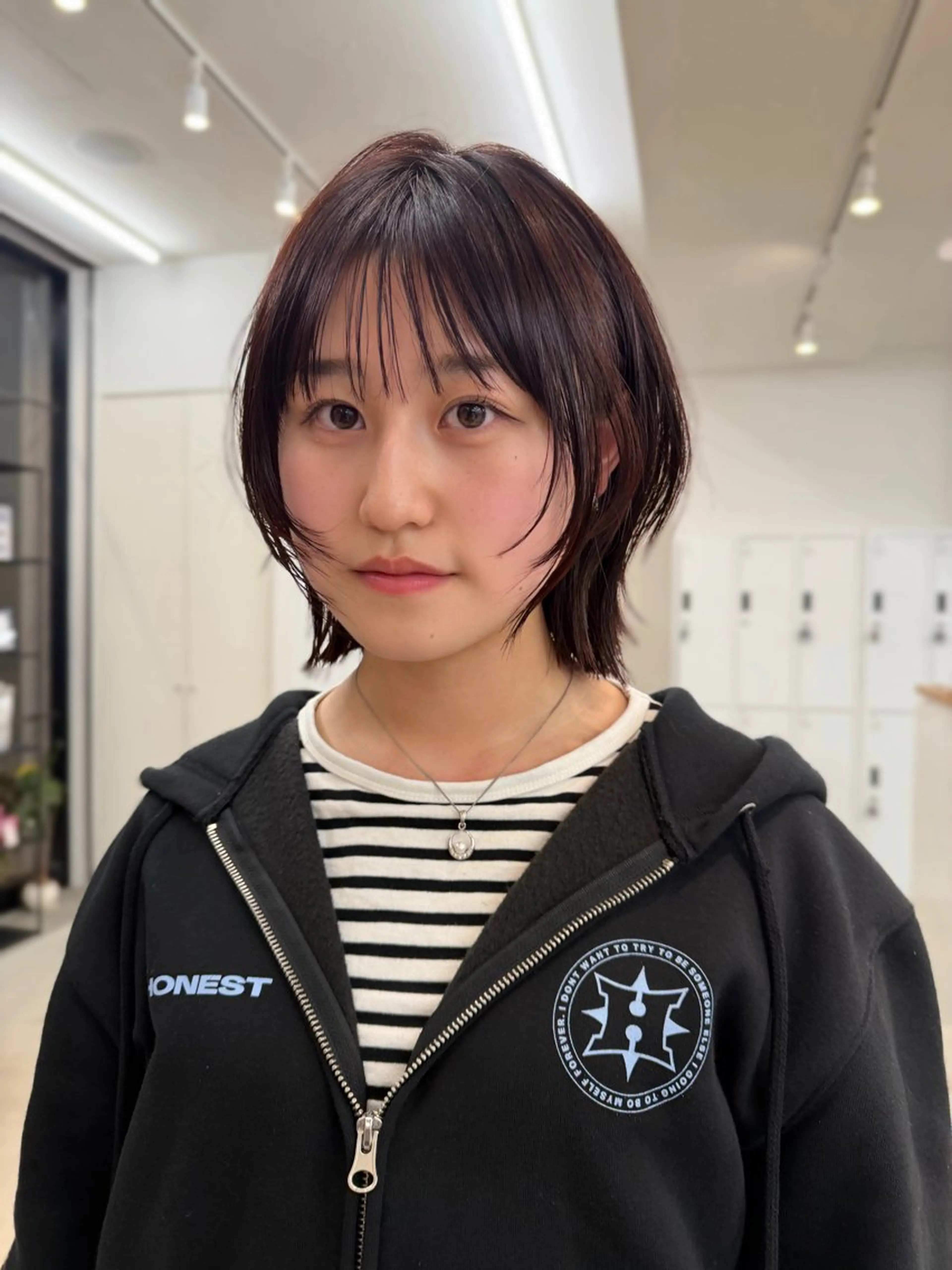 ショート 似合わせカットが 得意な美容師のヘアスタイル