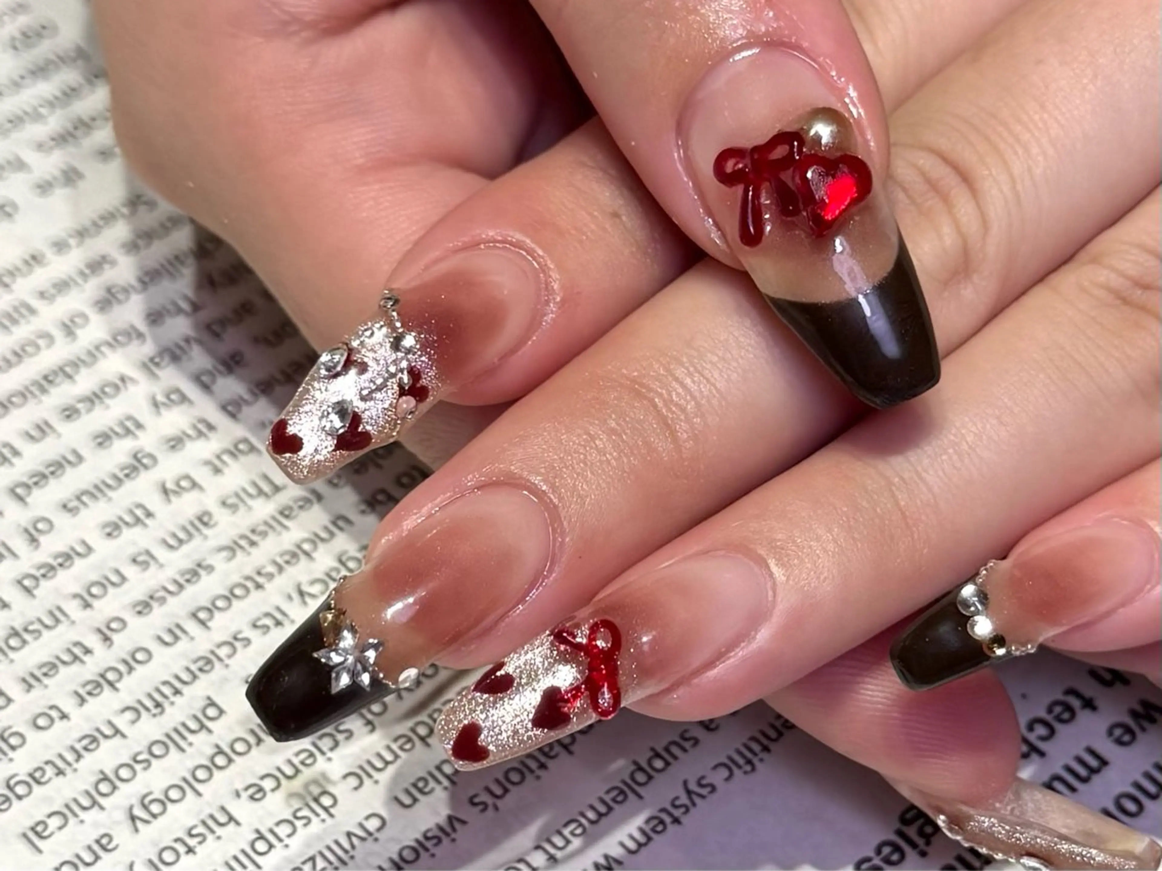 ネイル バレンタイン ハンドネイル Mnailsalon フィルイン対応サロンのネイルデザイン