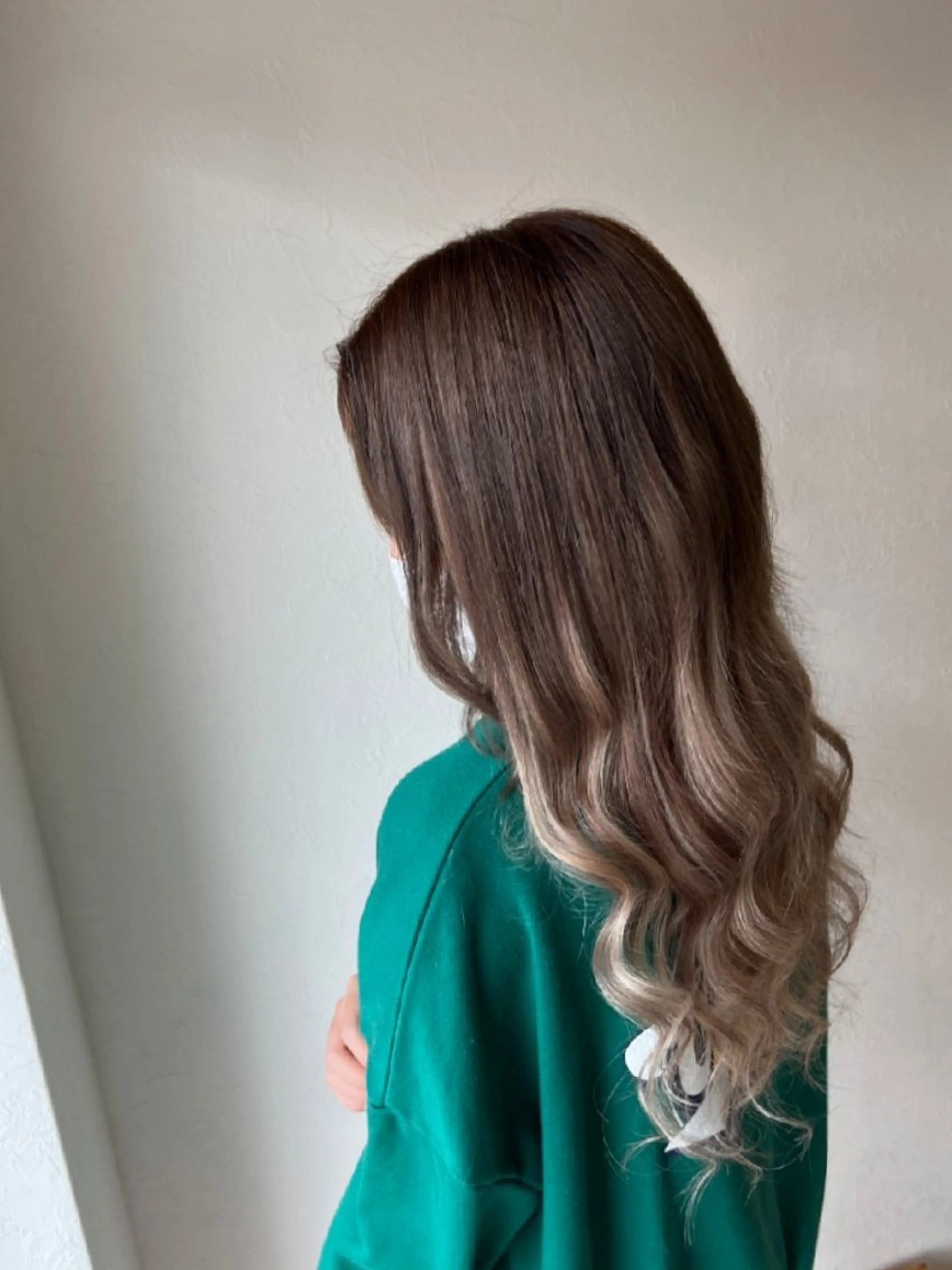 ロング プルエクステ エクステ 髪質改善 カット エクステ 小森 鈴佳のヘアスタイル