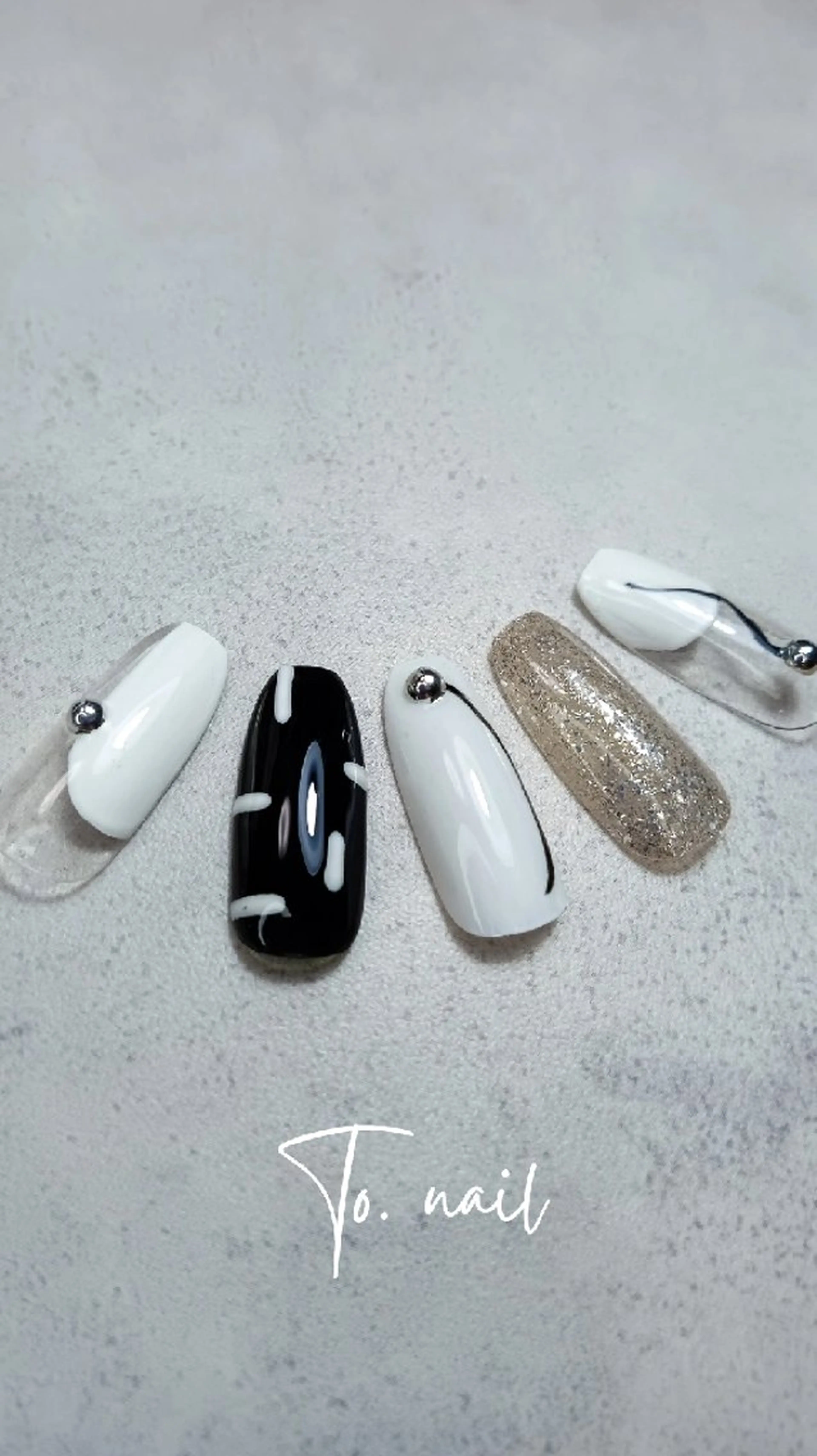ネイル ハンドネイル To. nail （トゥ ネイル）のネイルデザイン