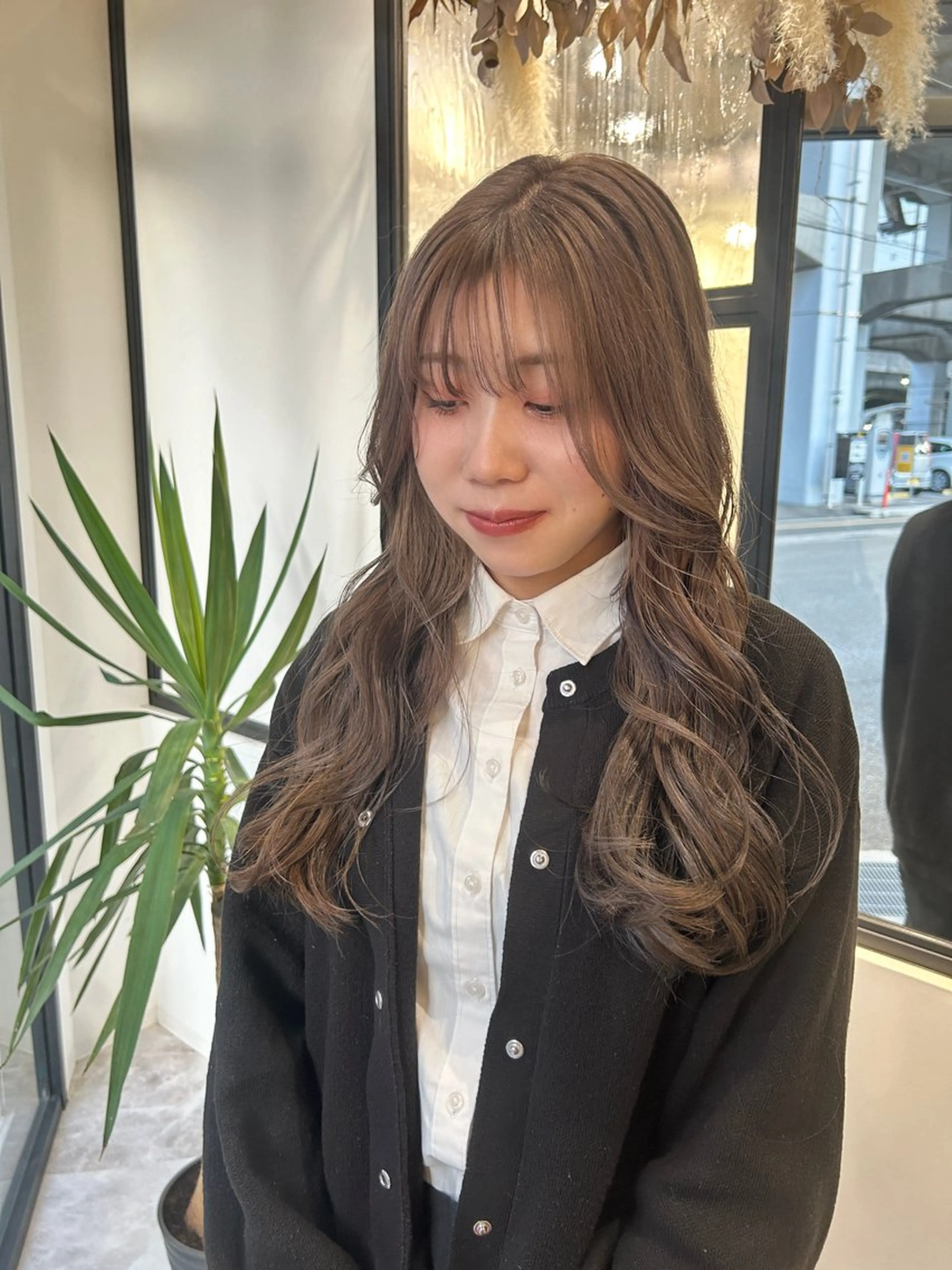 ロング カラー グレージュ 河野いずみ レイヤー/ボブ 🤍のヘアスタイル