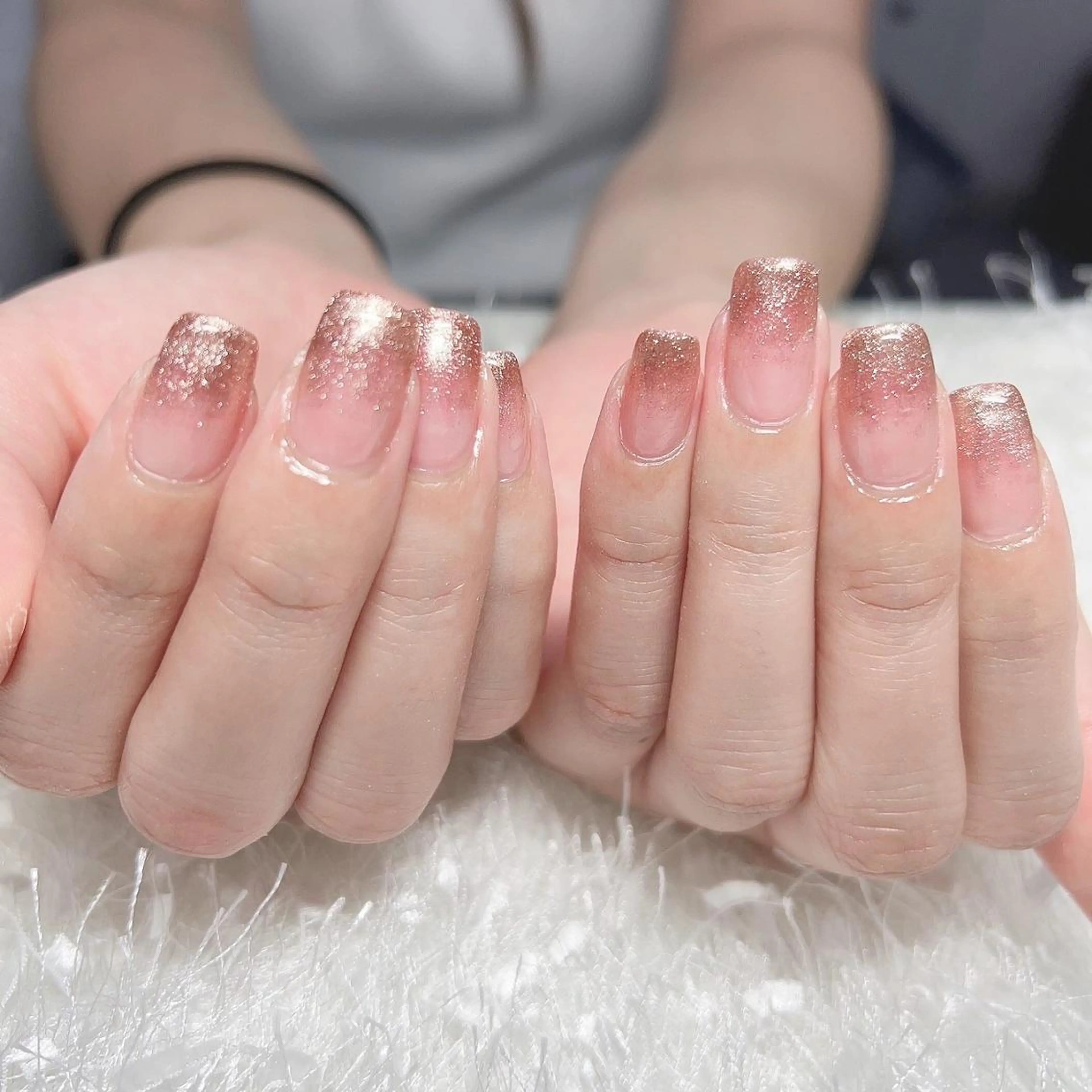 ネイル マツエク・マツパ アイブロウ ハンドネイル Nail&eye Belire 新宿のネイルデザイン