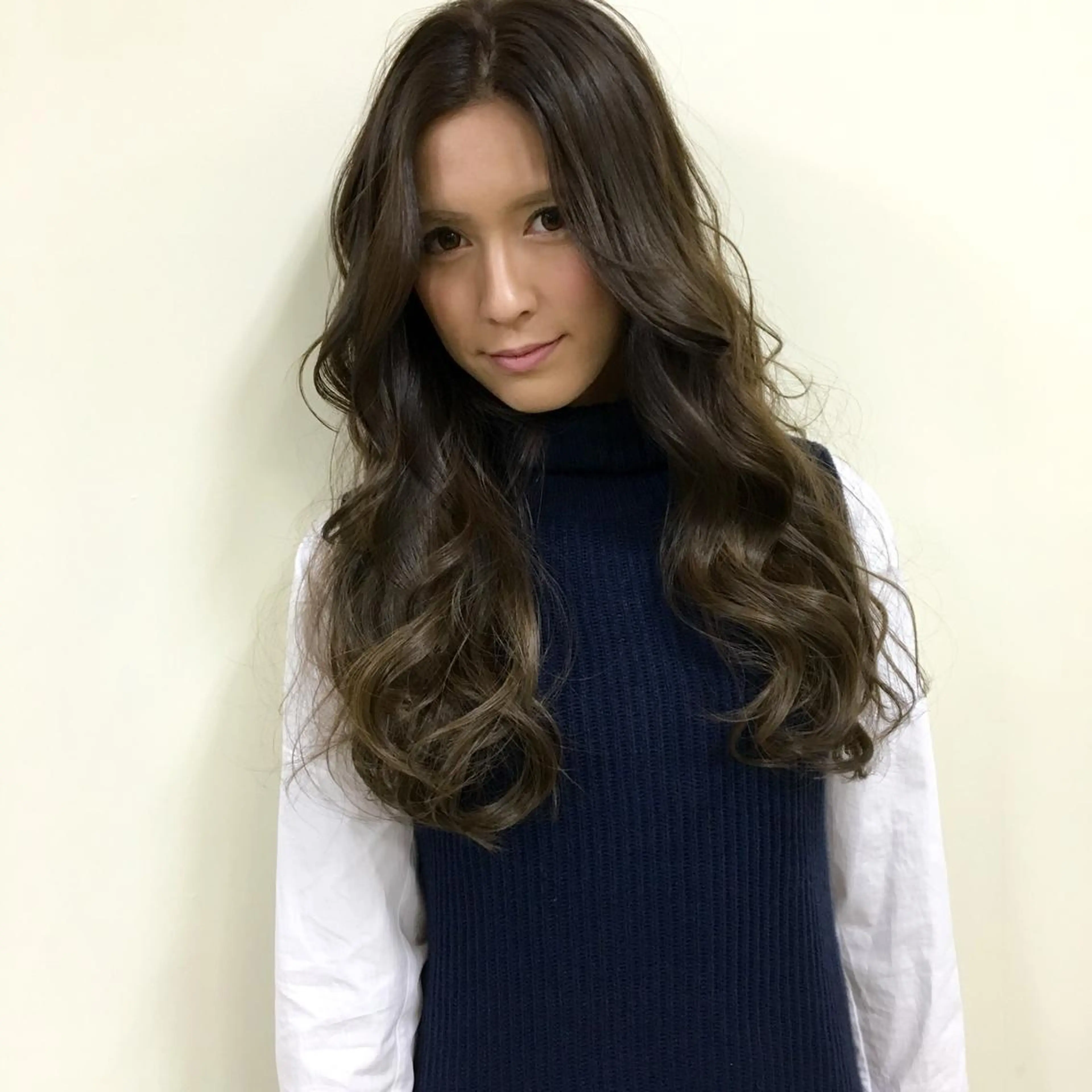 ロング カラー Beach 代表 KENTAのヘアスタイル