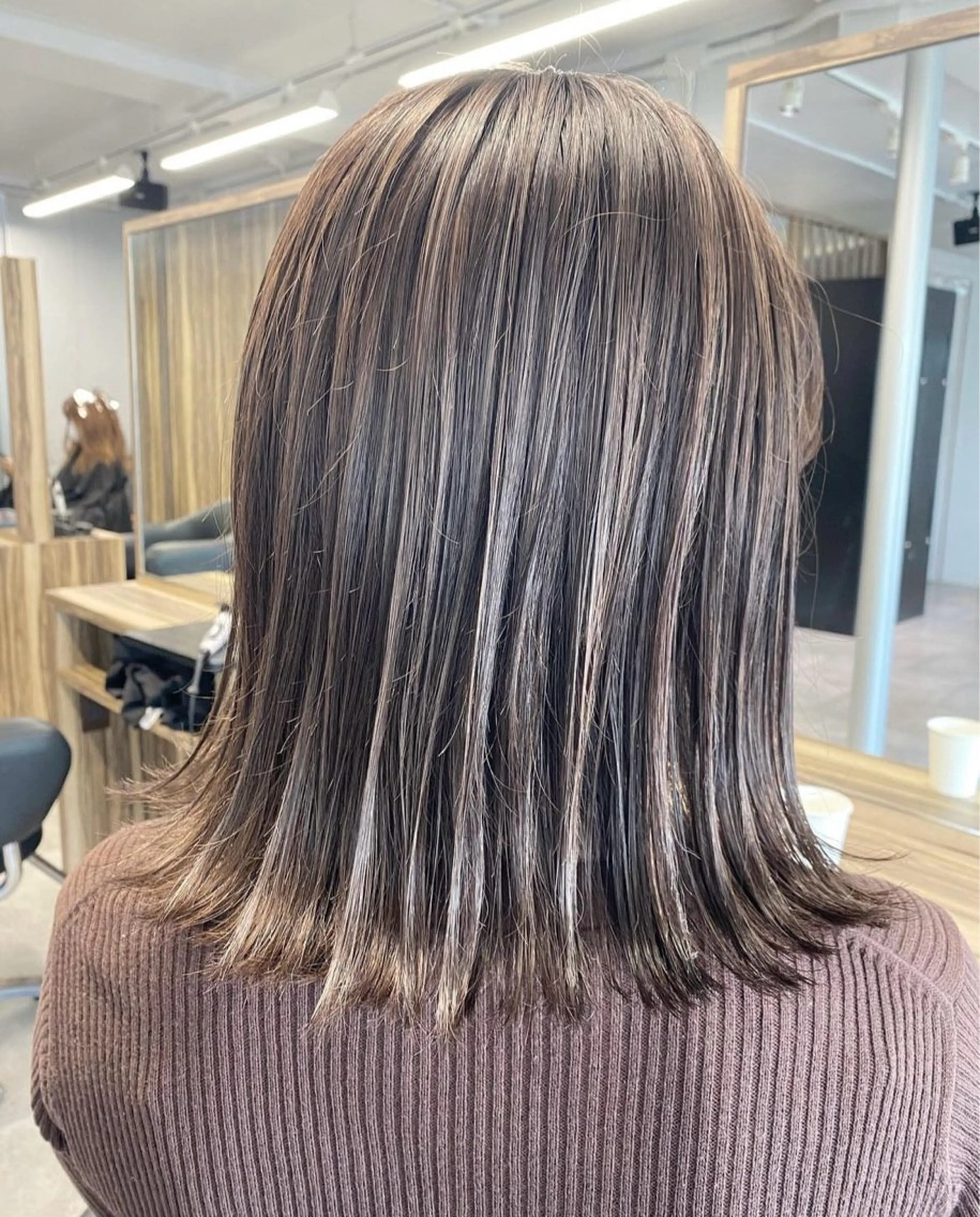 ミディアム カラー ハイライトカラー ハイライト C'LD Hair トモヤのヘアスタイル