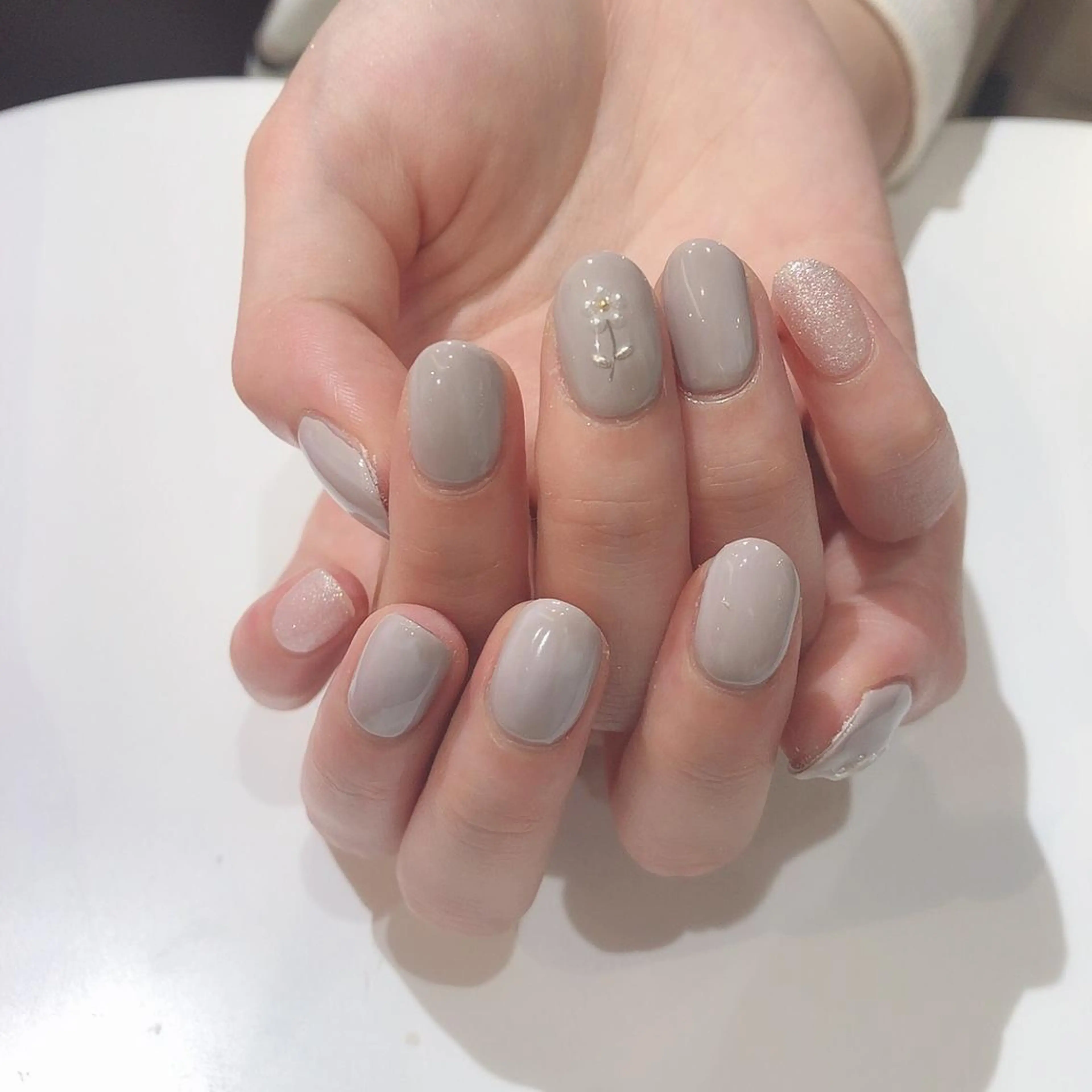 ネイル classic 新横浜所属・山田 暉のネイルデザイン