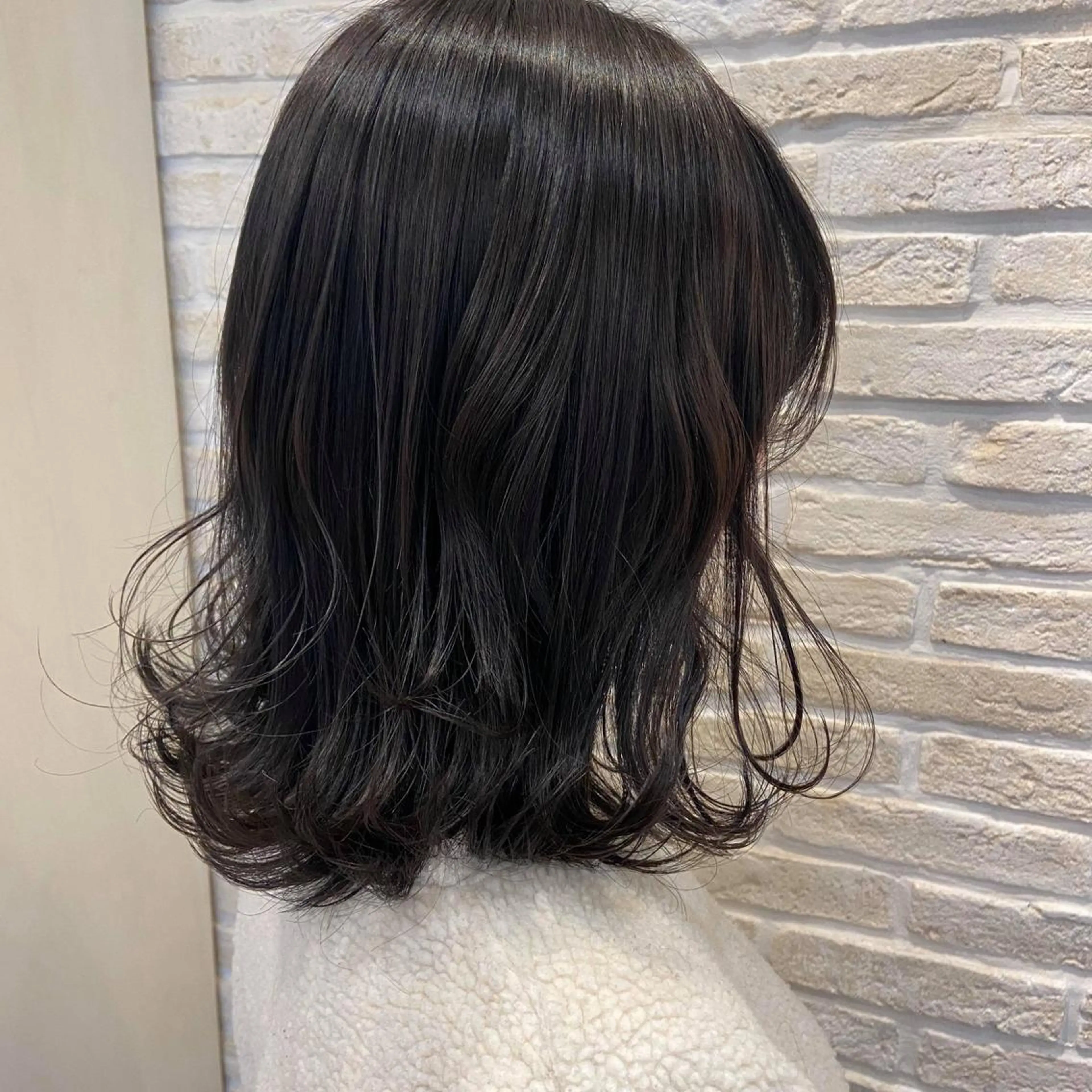 セミロング 中沢梨々花 🎀透明感カラーのヘアスタイル