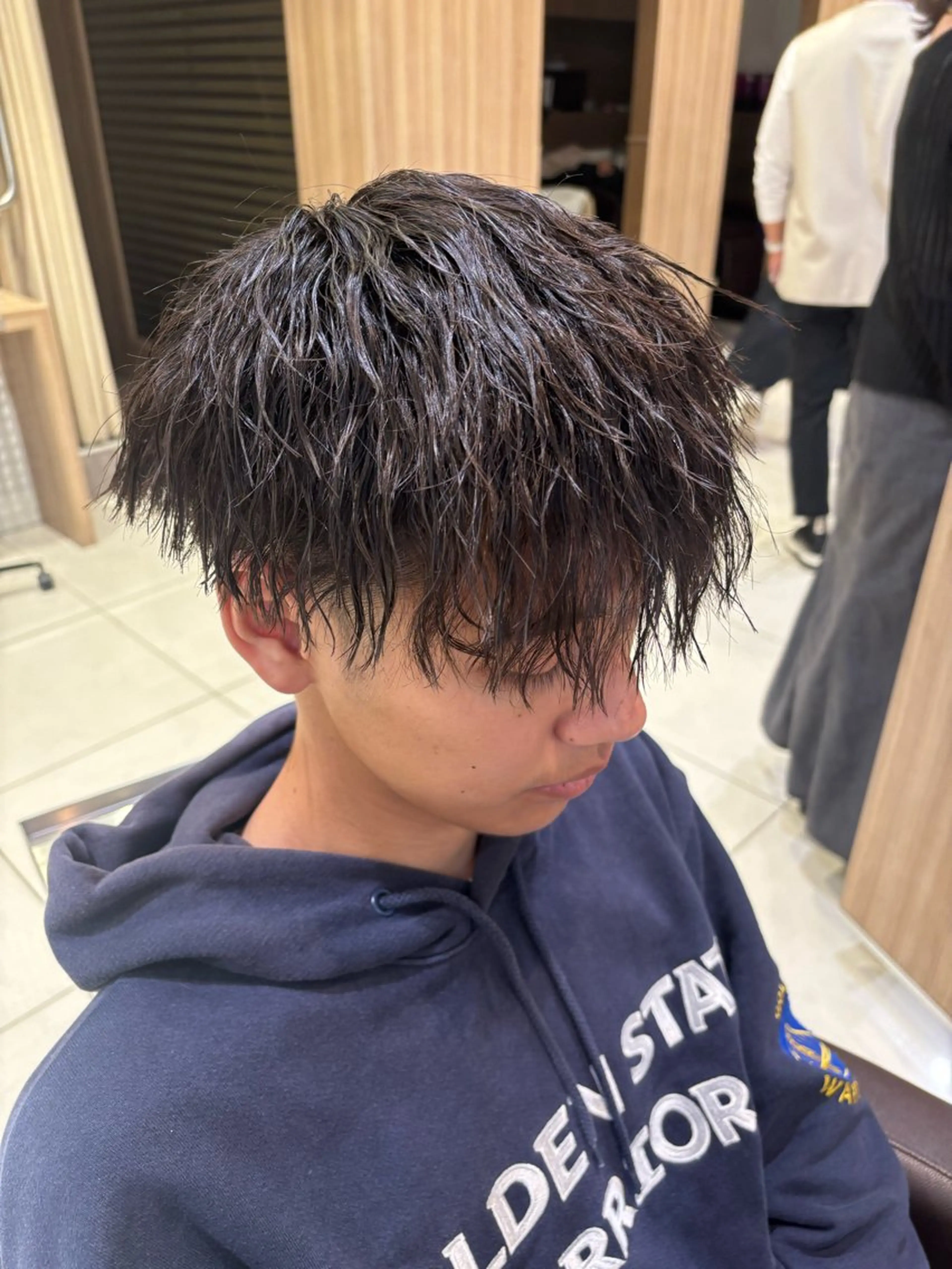 パーマ メンズ メンズパーマ ツイストスパイラルパーマ スパイラルパーマ ブリーチ/パーマ 縮毛/レイヤーaoiのヘアスタイル